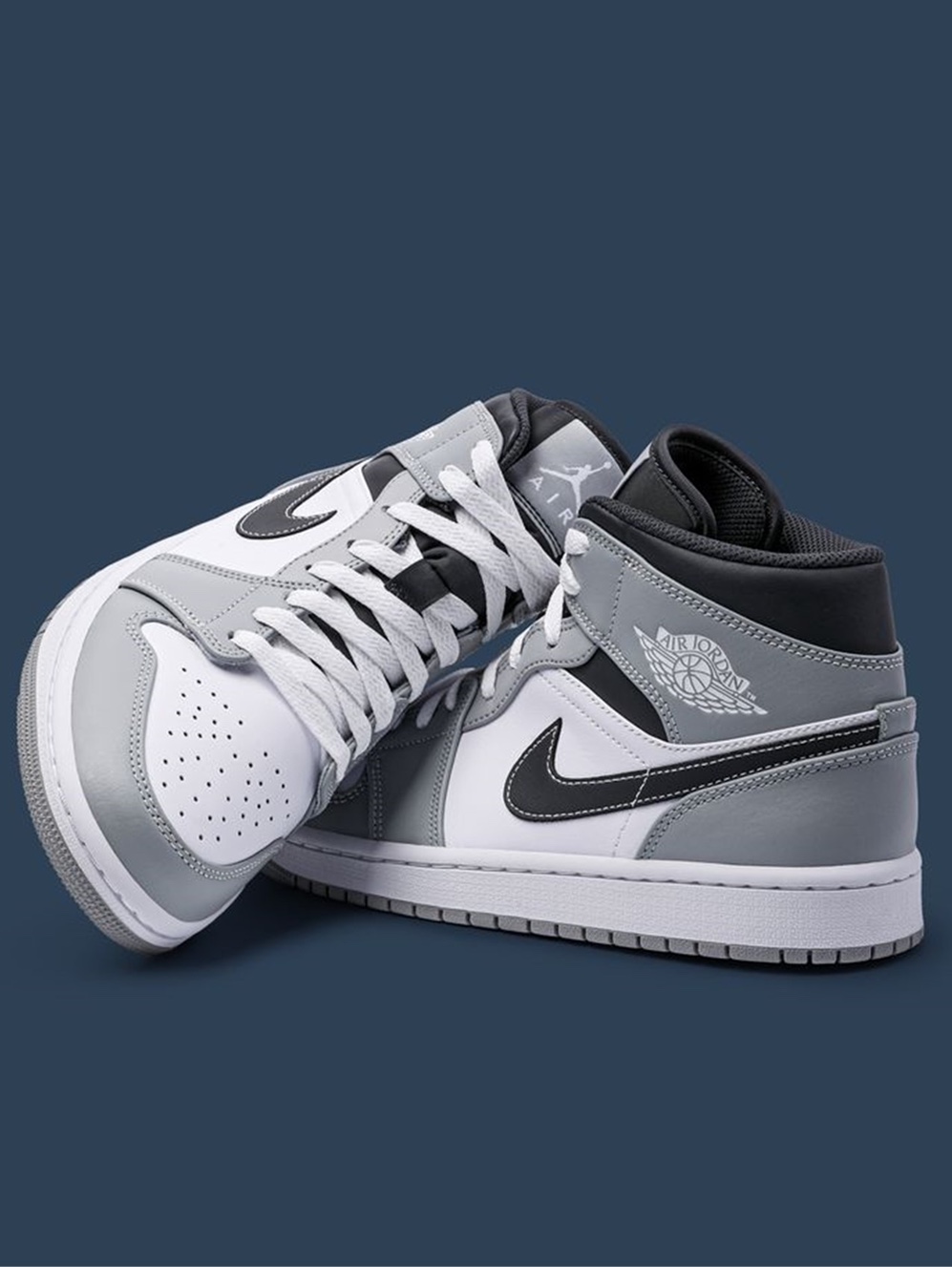 Jordan 1 Retro High OG Black Mocha, Jordan 1 Retro High OG Patent Bred 착용 스타일 - 9