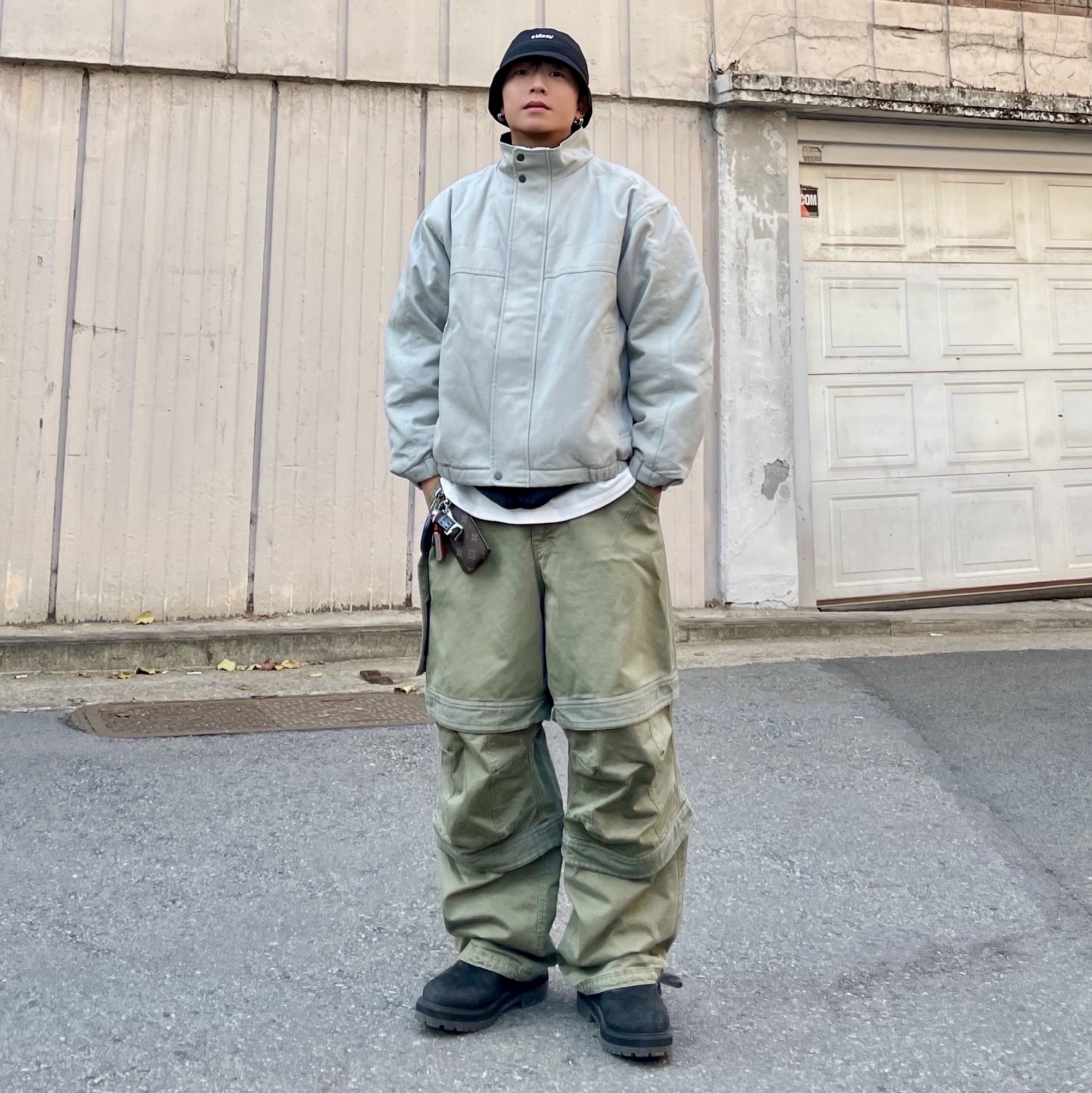 Farfromwhat Far Layered Work Pants Olive 착용 스타일 - 1