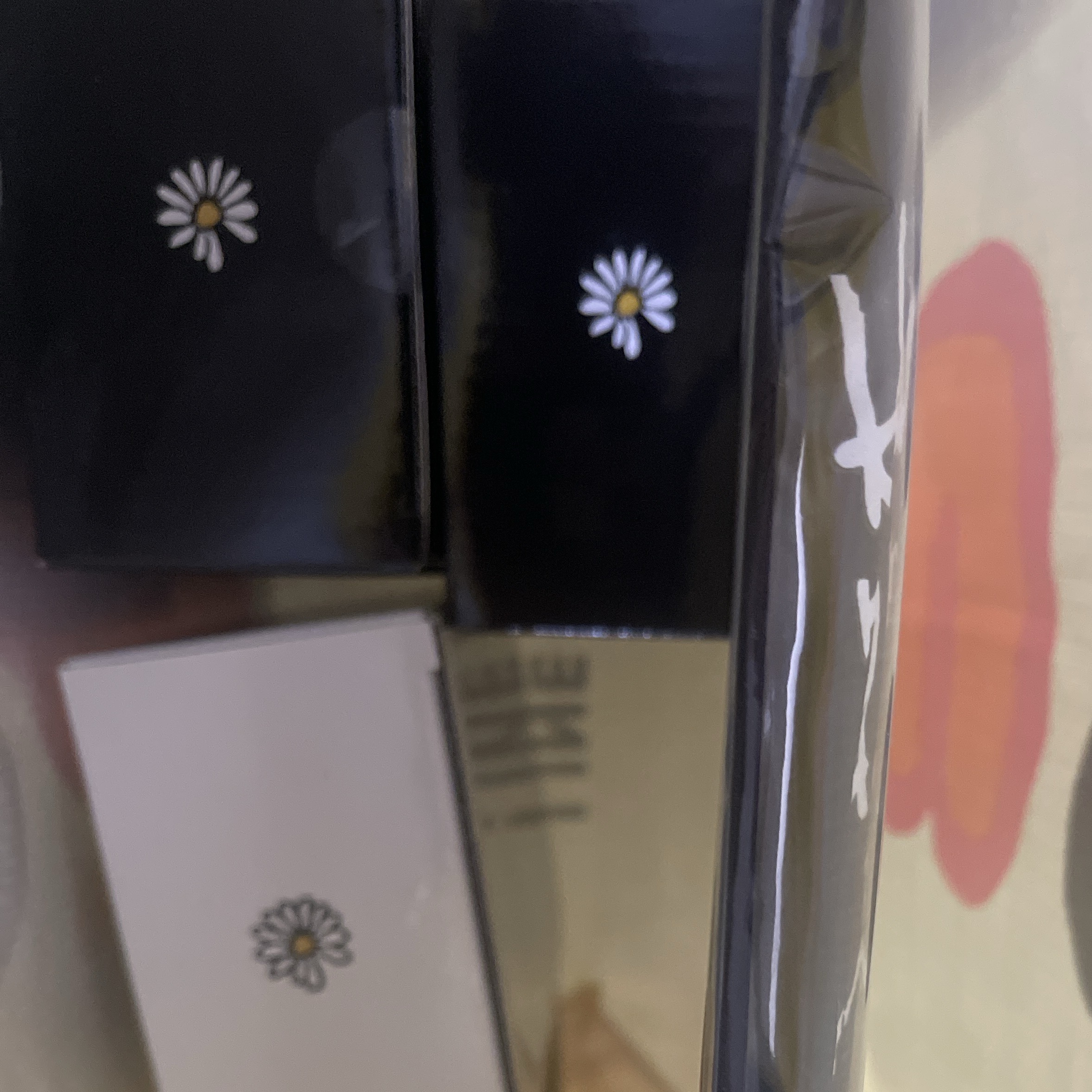 Monamhee x Peaceminusone Syhee Plush Keyring, Monamhee x Peaceminusone Daihee Plush Keyring 착용 스타일