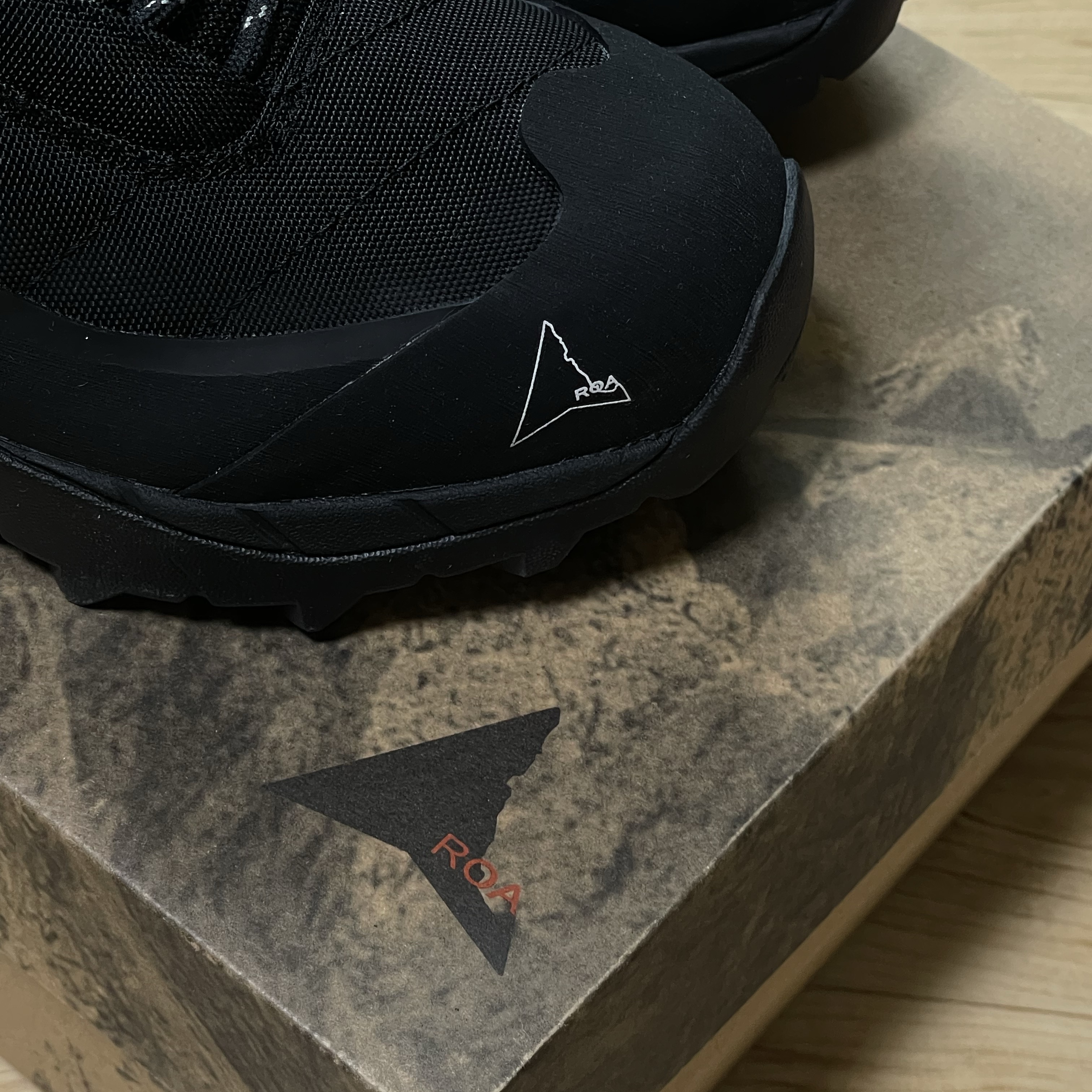 Roa Hiking Katharina Black 착용 스타일