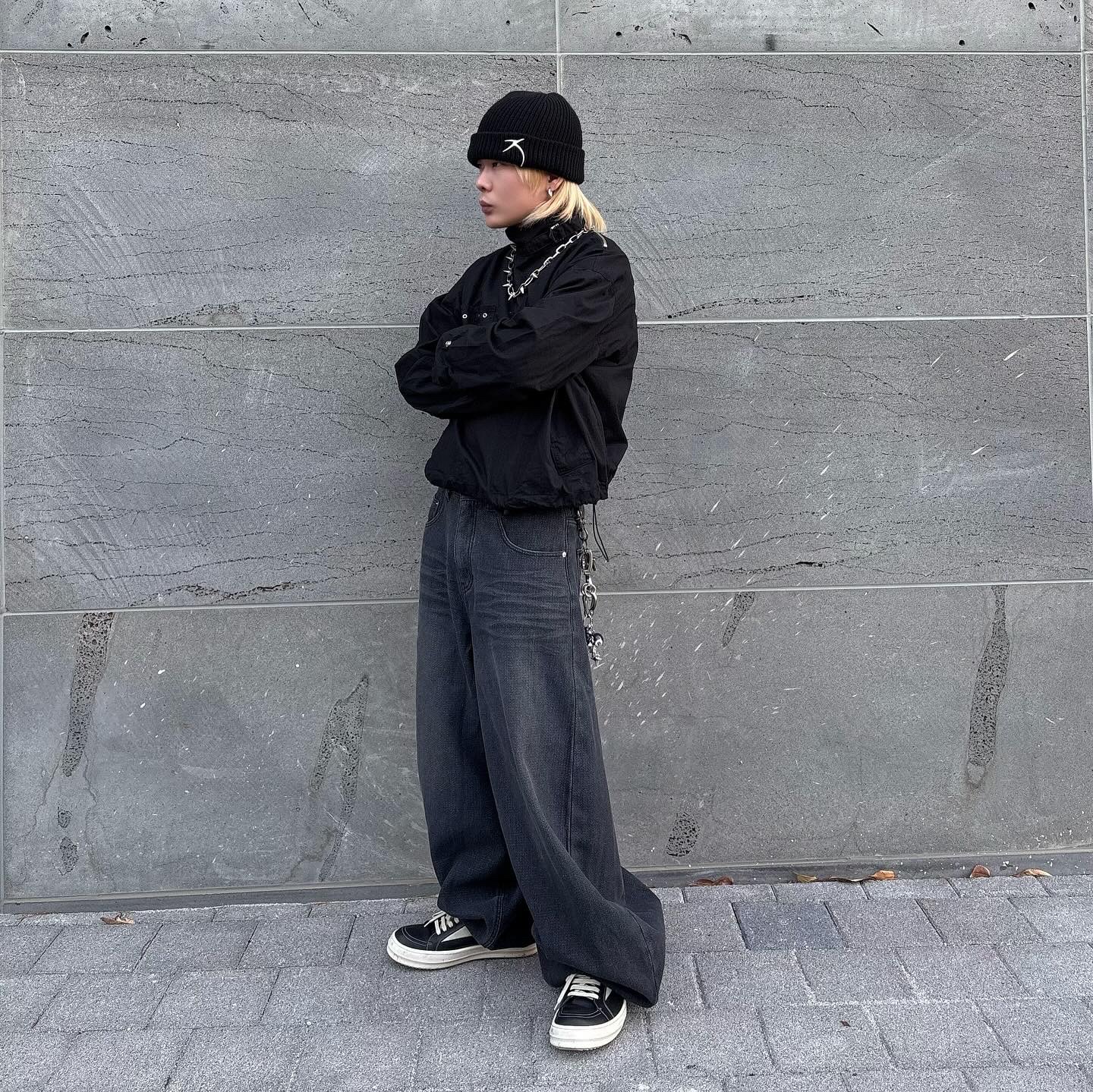 Rick Owens Lido Vintage Sneakers Black Milk 착용 스타일 - 1
