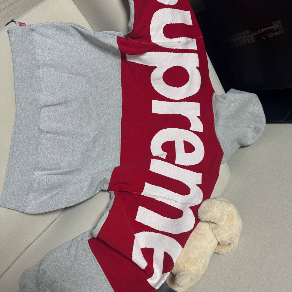 Supreme Big Logo Jacquard Hooded Sweatshirt Heather Grey - 23FW 착용 스타일 - 2