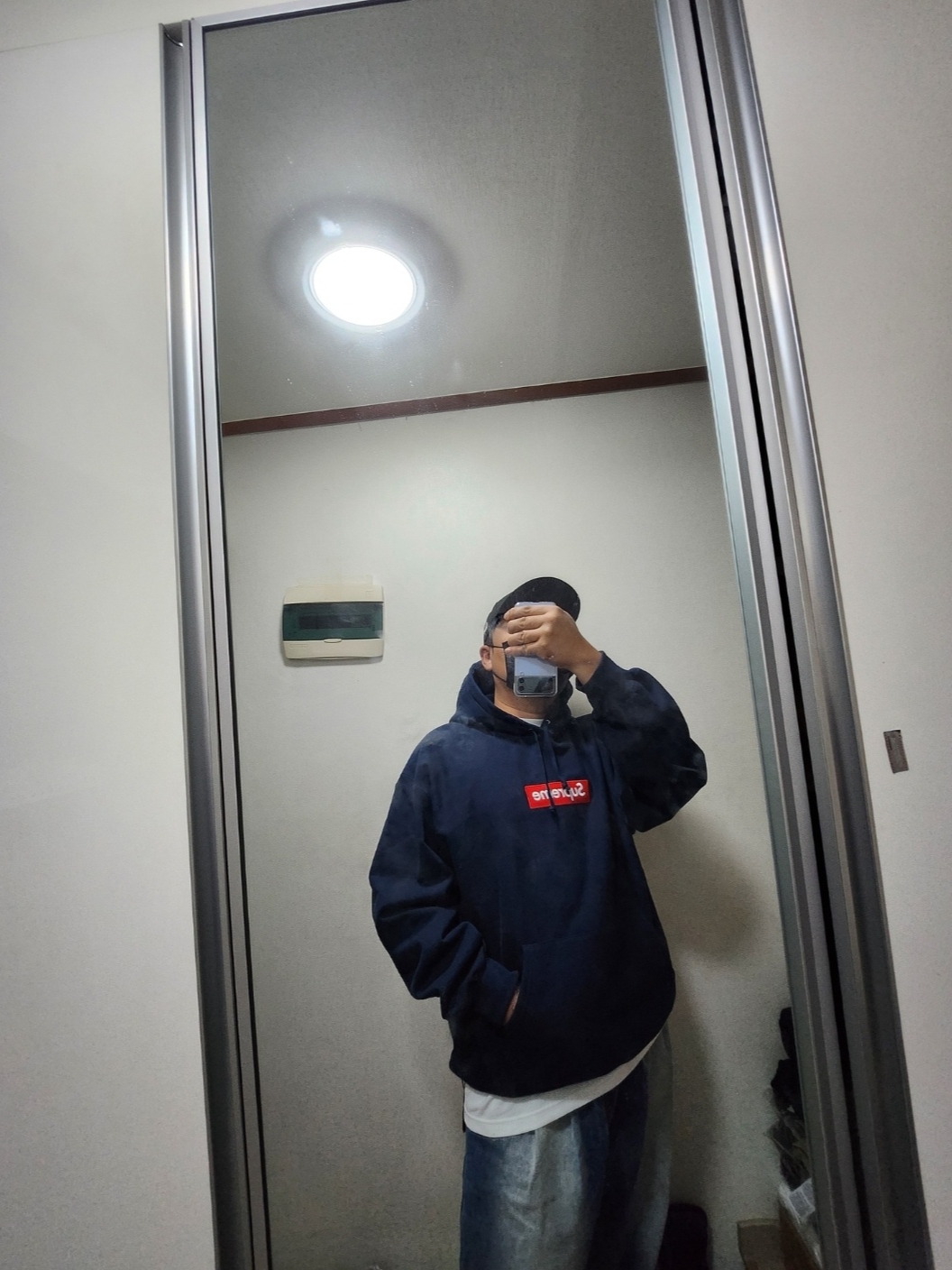 Supreme Box Logo Hooded Sweatshirt Navy - 24FW 착용 스타일