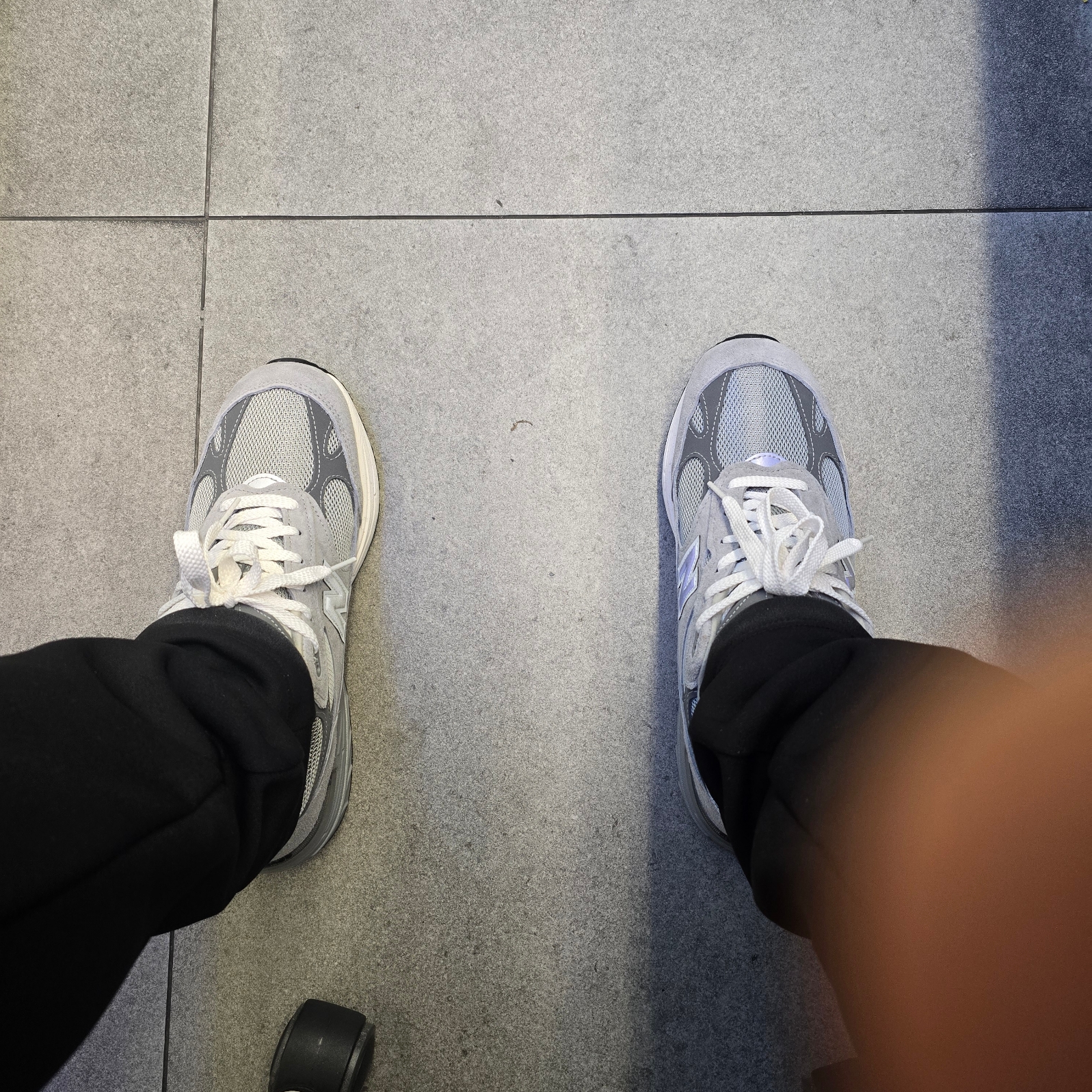 New Balance 993 Made in USA Grey - D Standard 착용 스타일