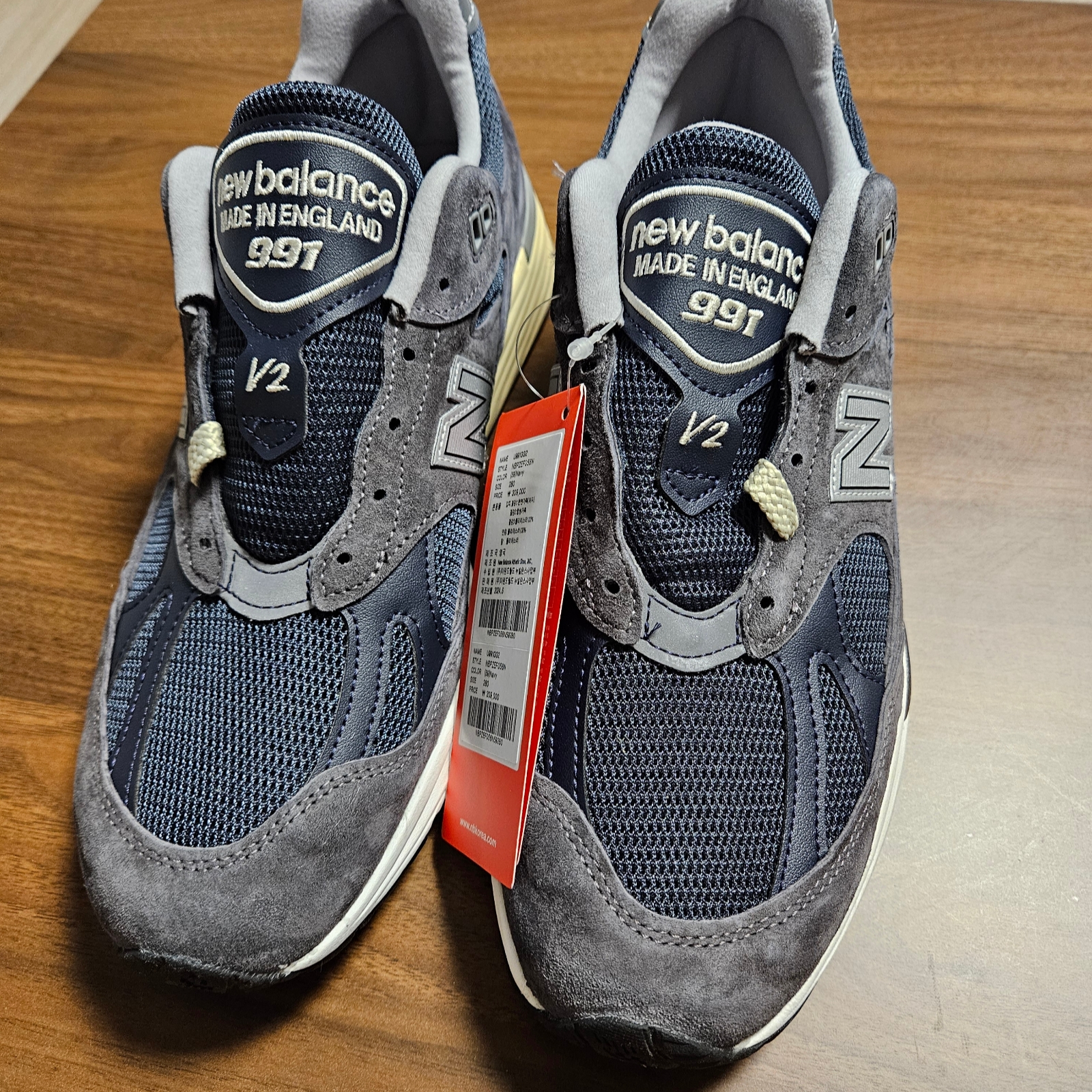 New Balance 991v2 Made in UK Dark Gull Grey 착용 스타일