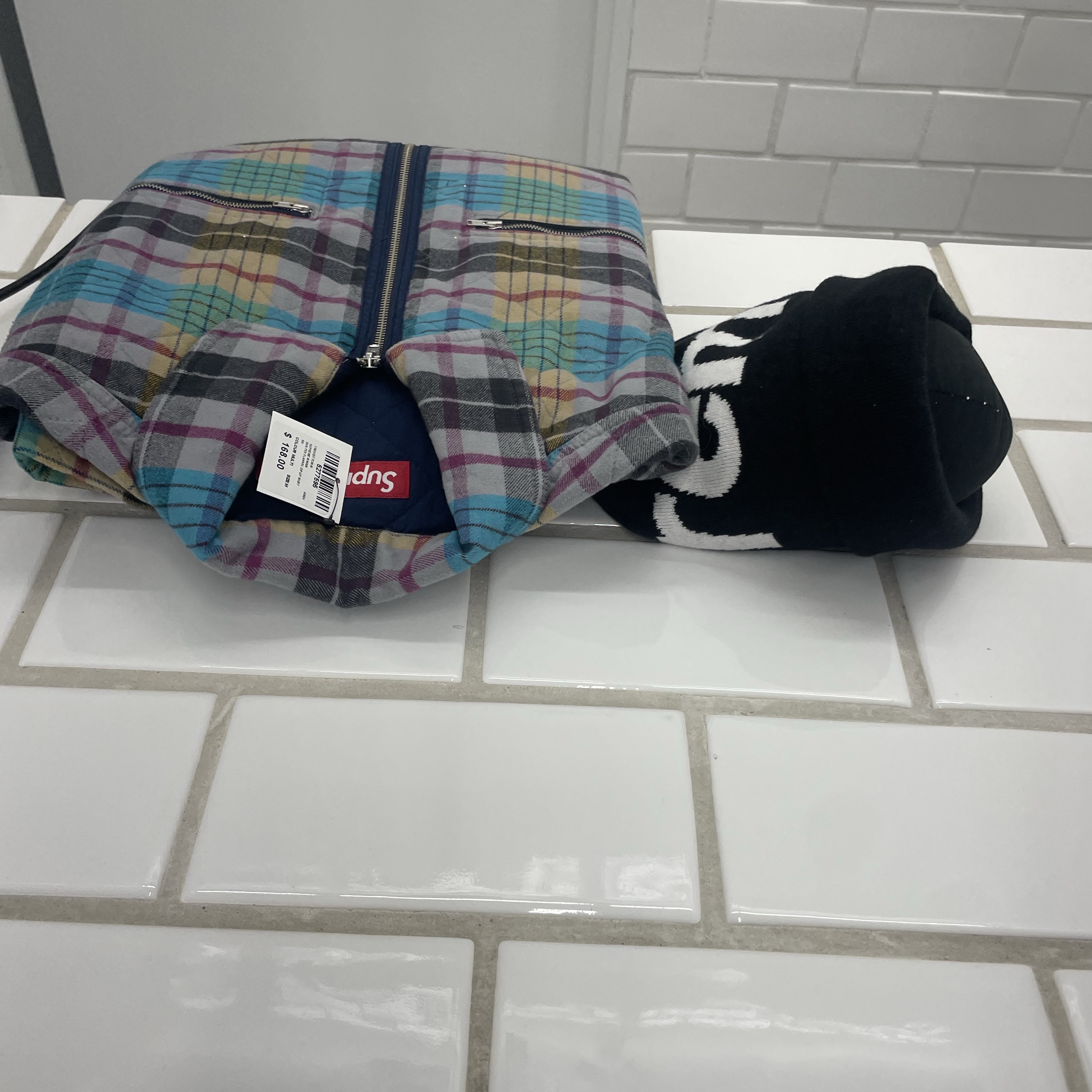 Supreme Quilted Flannel Zip Up Shirt Multicolor - 24FW 착용 스타일 - 1