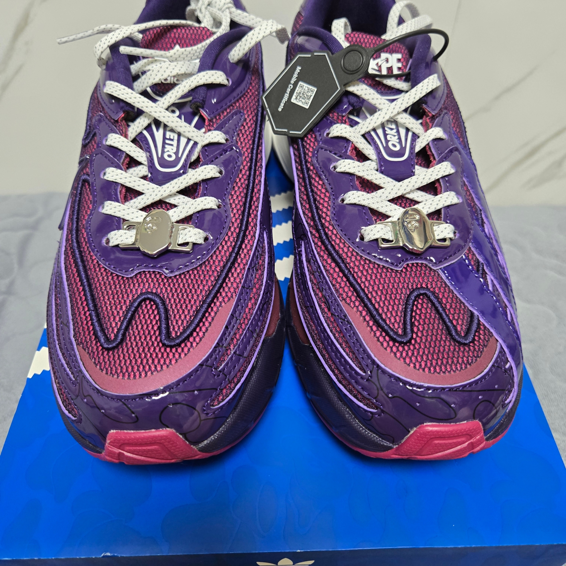 Adidas x BAPE Orketro Dark Purple Cloud White 착용 스타일