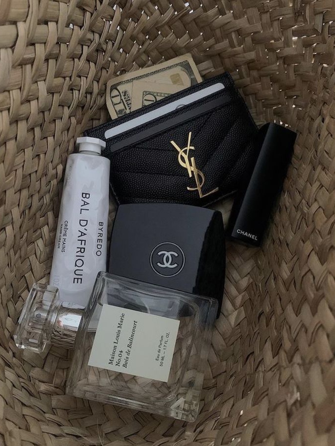 Byredo Blanche Eau De Parfum 50ml, Diptyque Baies Candle 190g (Korean Ver.) 착용 스타일 - 2
