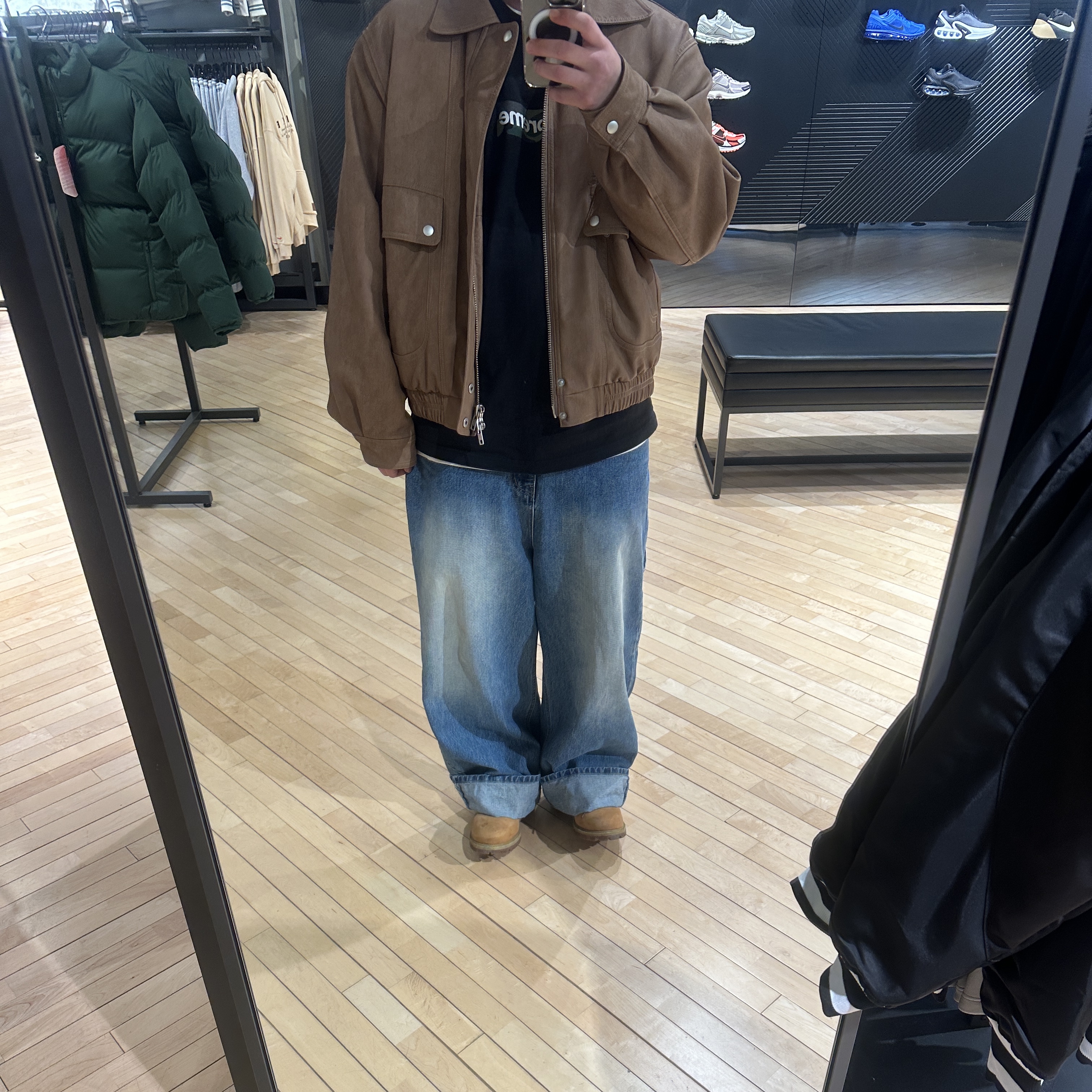 Supreme Box Logo T-Shirt Black - 23FW, Timberland Premium 6 inch Waterproof Boot Wheat Nubuck - Wide 착용 스타일