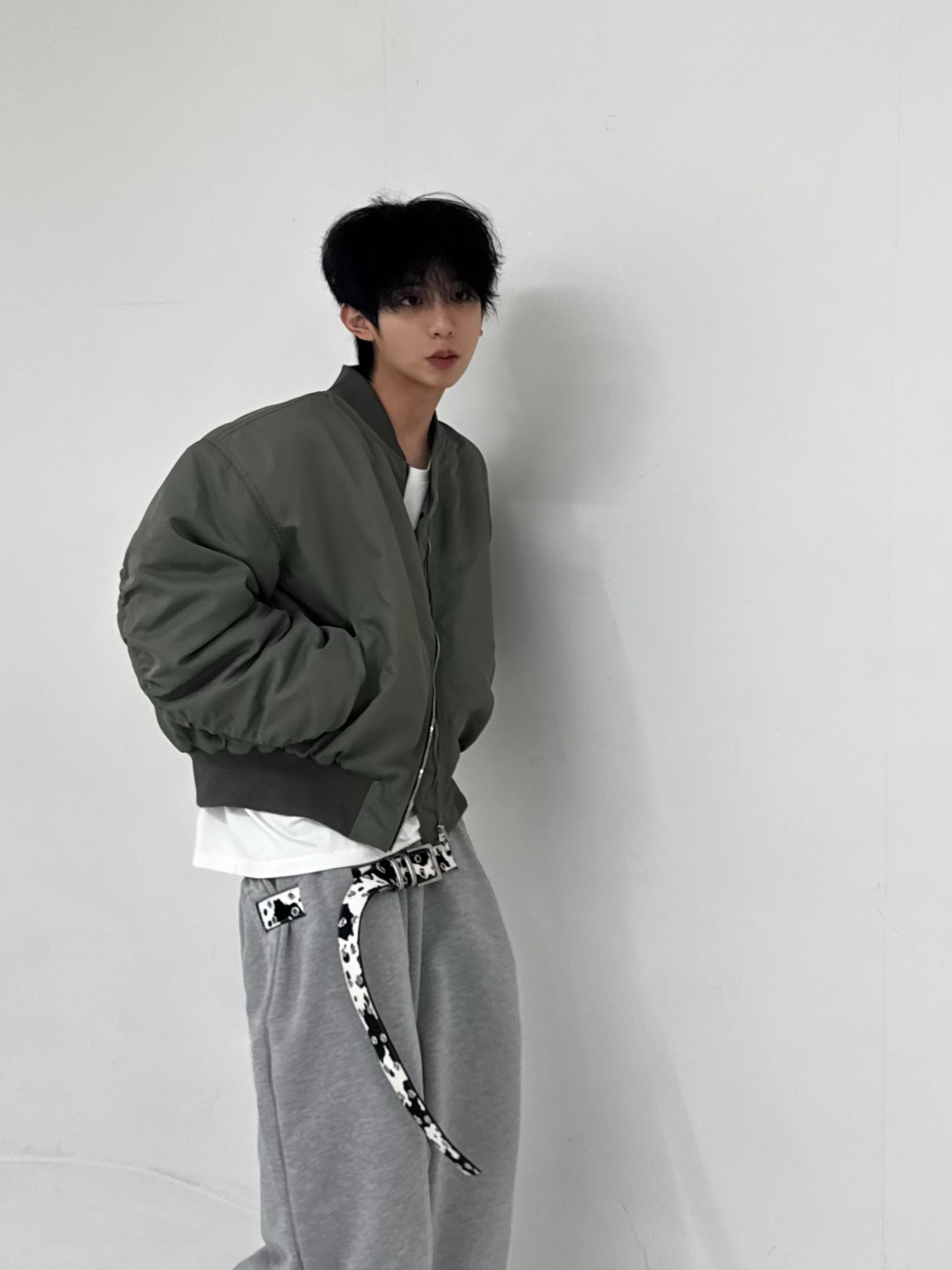 Rick Owens Mega Bumper Geobasket Black Milk, Kamien x MJD Double Hole Belt Oreo Calf Hair 착용 스타일 - 4