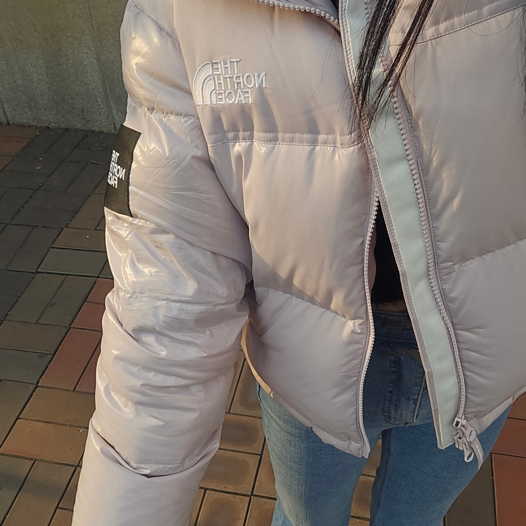 (W) The North Face White Label Novelty Nuptse RDS Down Jacket Light Pink 착용 스타일