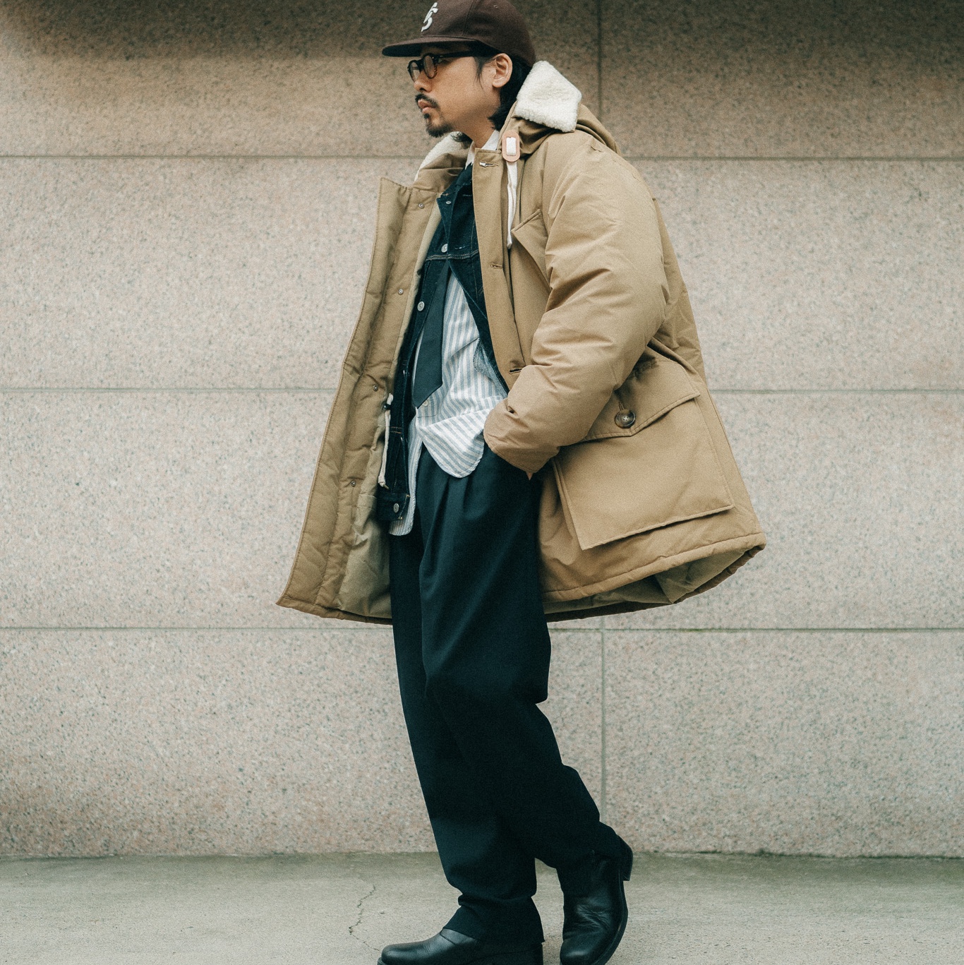 Woolrich Arctic Classic Fit Parka Beige - 24FW, Gentle Monster x Maison Margiela MM114 Black Clear 착용 스타일 - 8