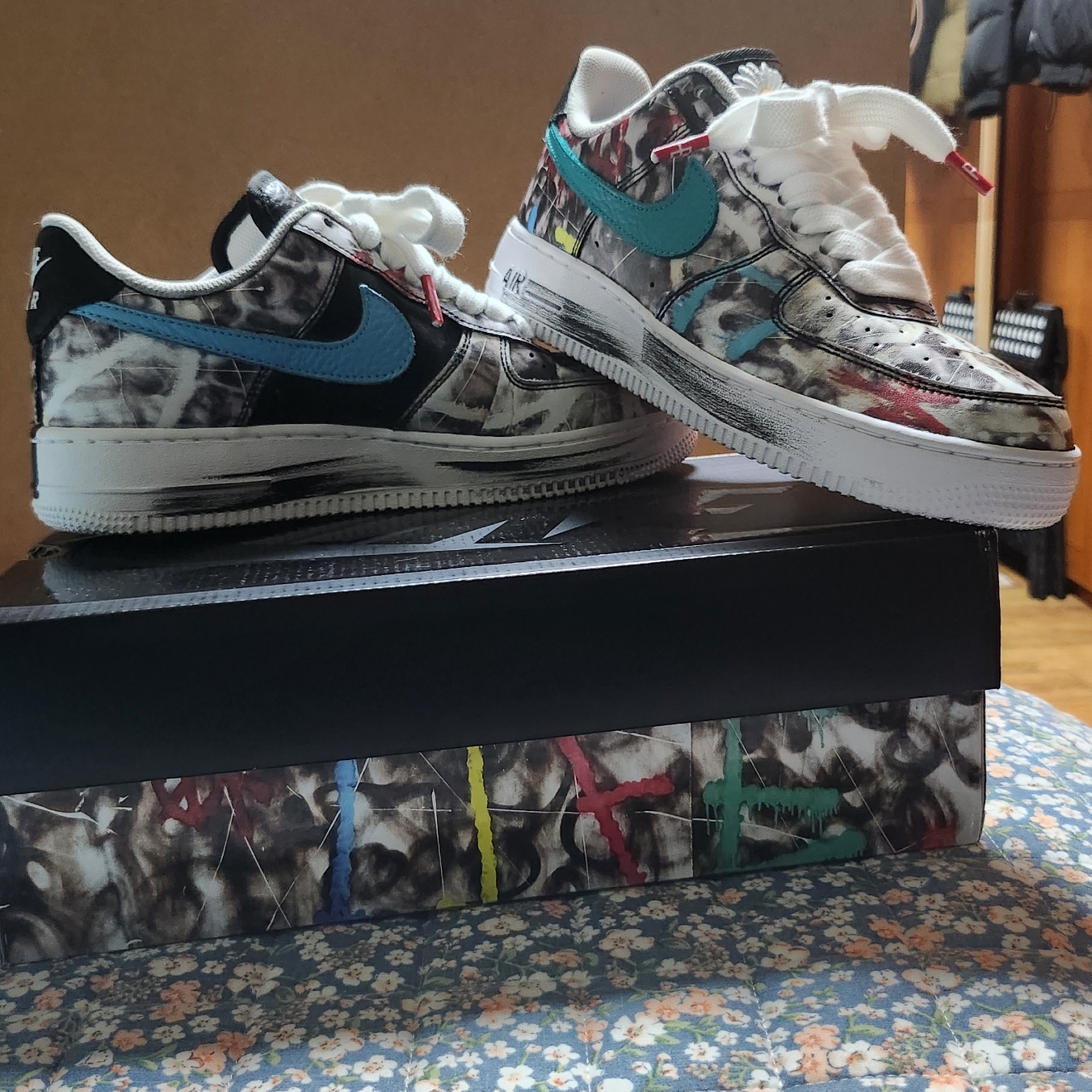 Nike x Peaceminusone Air Force 1 Low Para-Noise 3.0 Black and Multicolor 착용 스타일