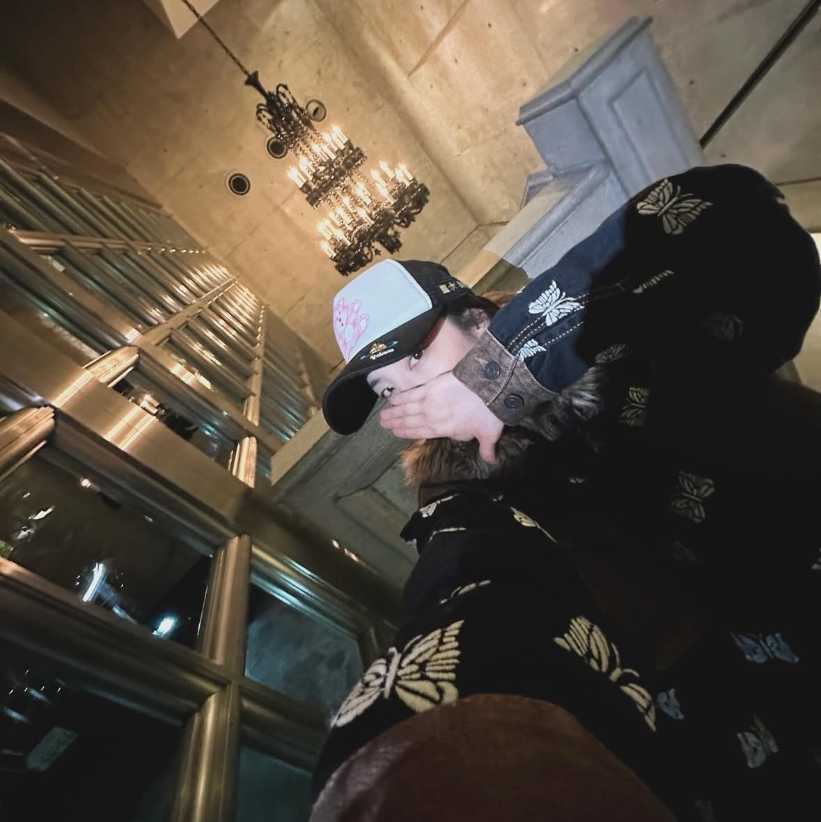 Palace x Vivienne Westwood Trucker Black - 24FW 착용 스타일