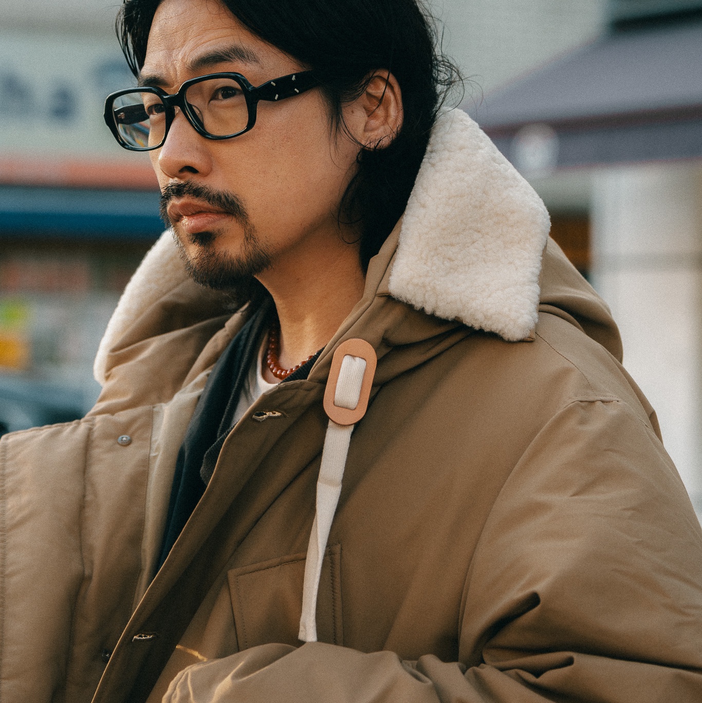 Woolrich Arctic Classic Fit Parka Beige - 24FW, Gentle Monster x Maison Margiela MM114 Black Clear 착용 스타일 - 1