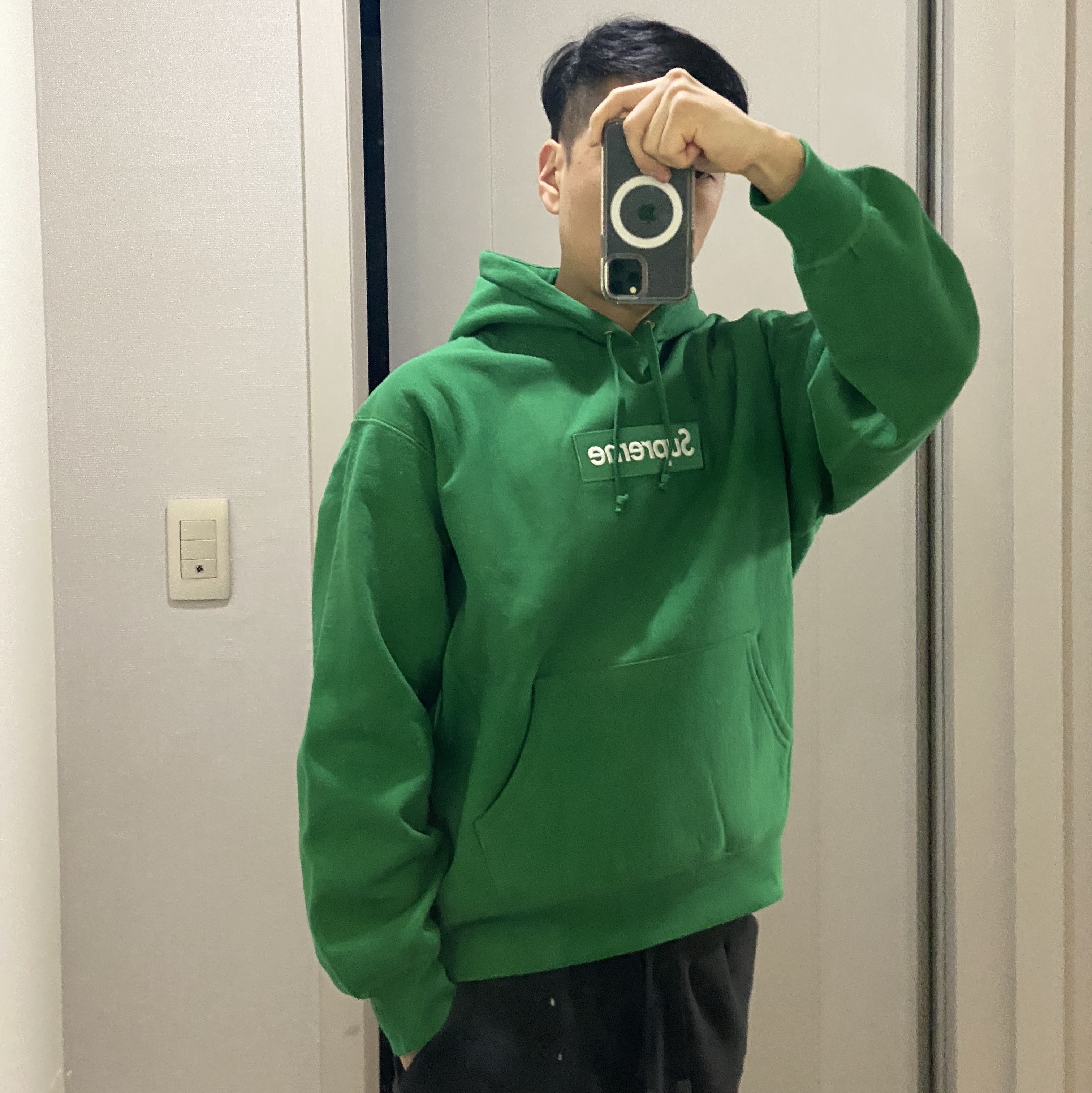 Supreme Box Logo Hooded Sweatshirt Green - 24FW, Supreme Box Logo Hooded Sweatshirt Multicolor - 24FW 착용 스타일 - 1