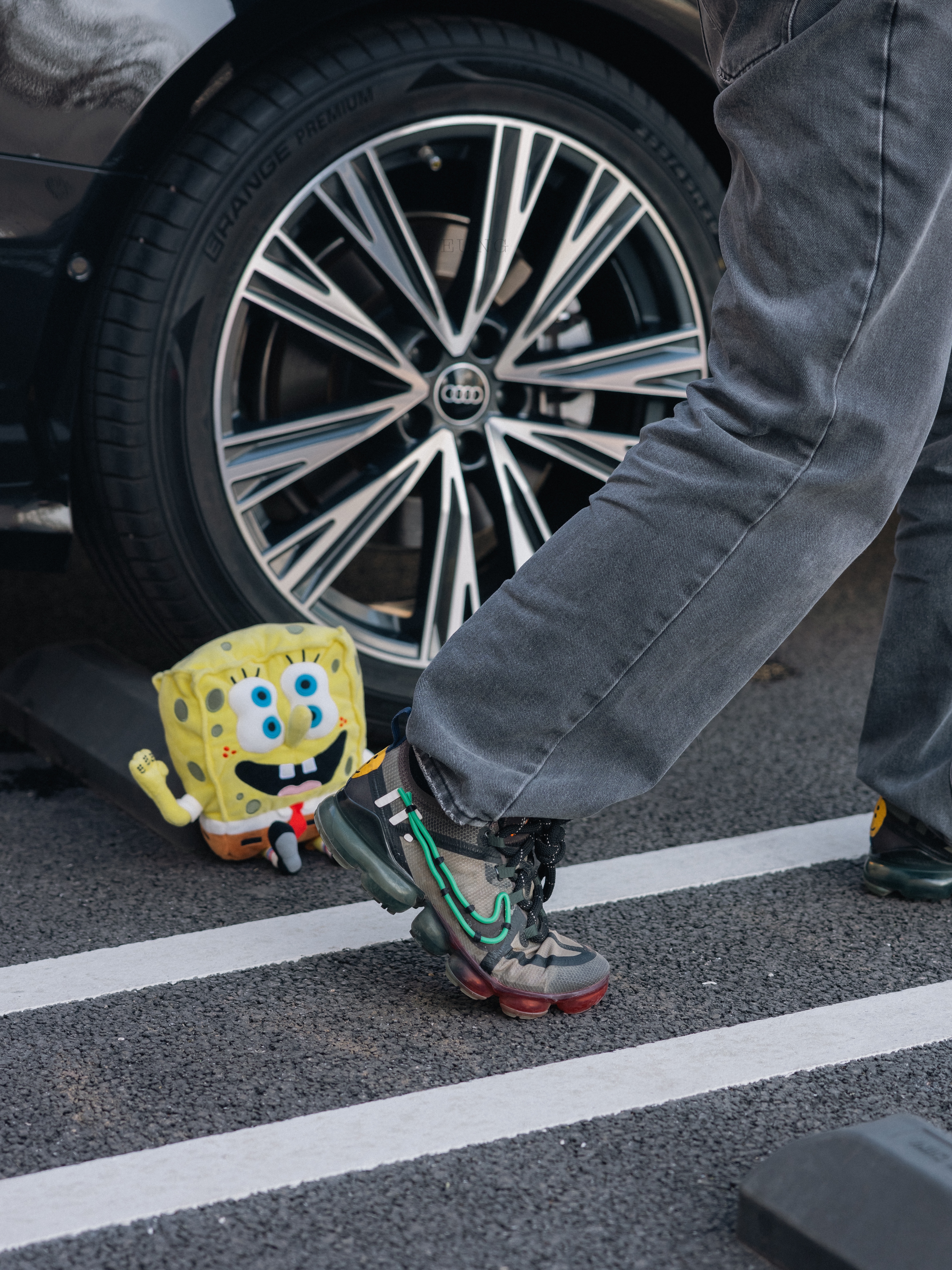 Uniqlo UT x CPFM x SpongeBob Plush Toy SpongeBob, (W) Nike x Cactus Plant Flea Market Air VaporMax 2019 착용 스타일 - 5
