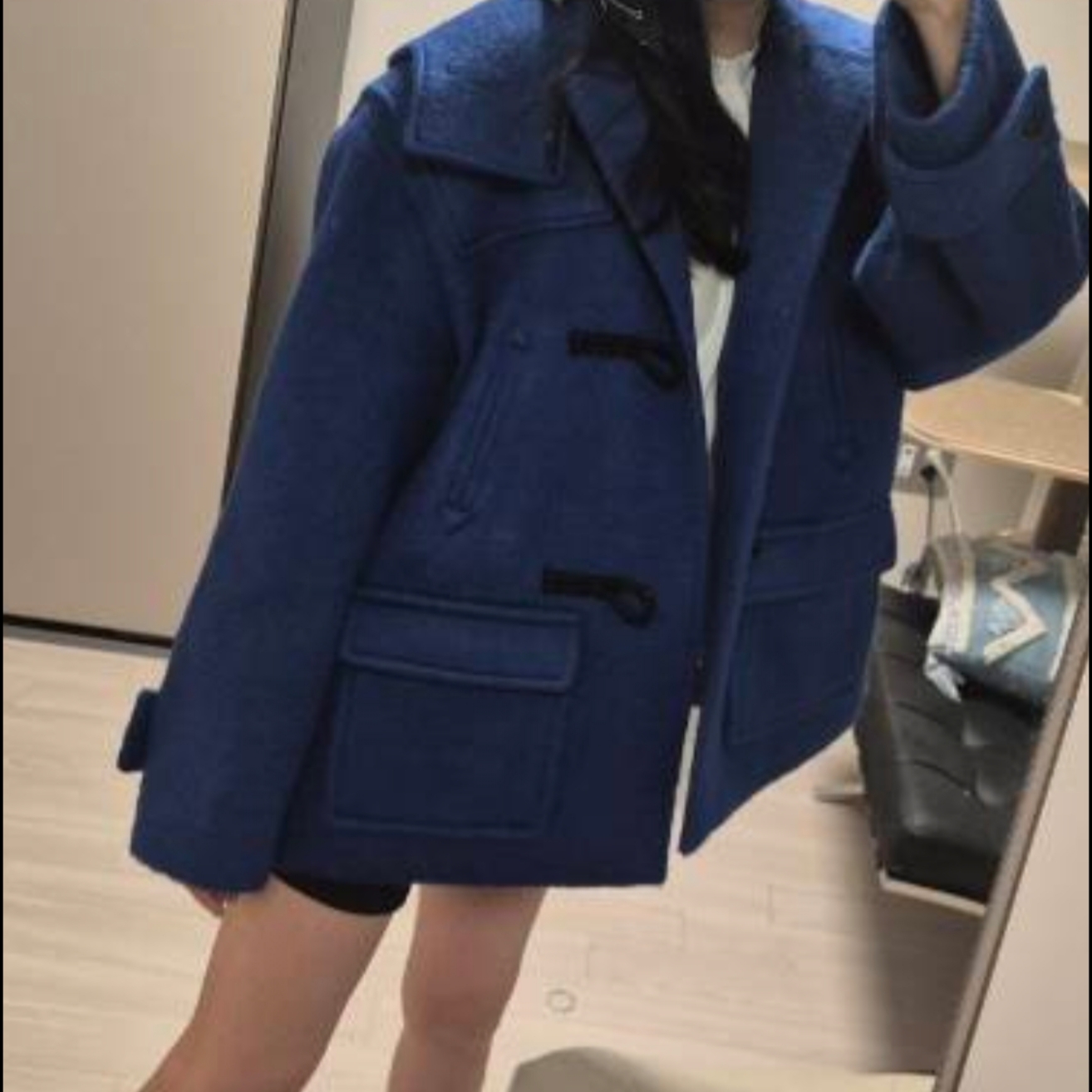[KREAM 단독] Fritur Brook Duffle Coat Blue_F244CT04 착용 스타일
