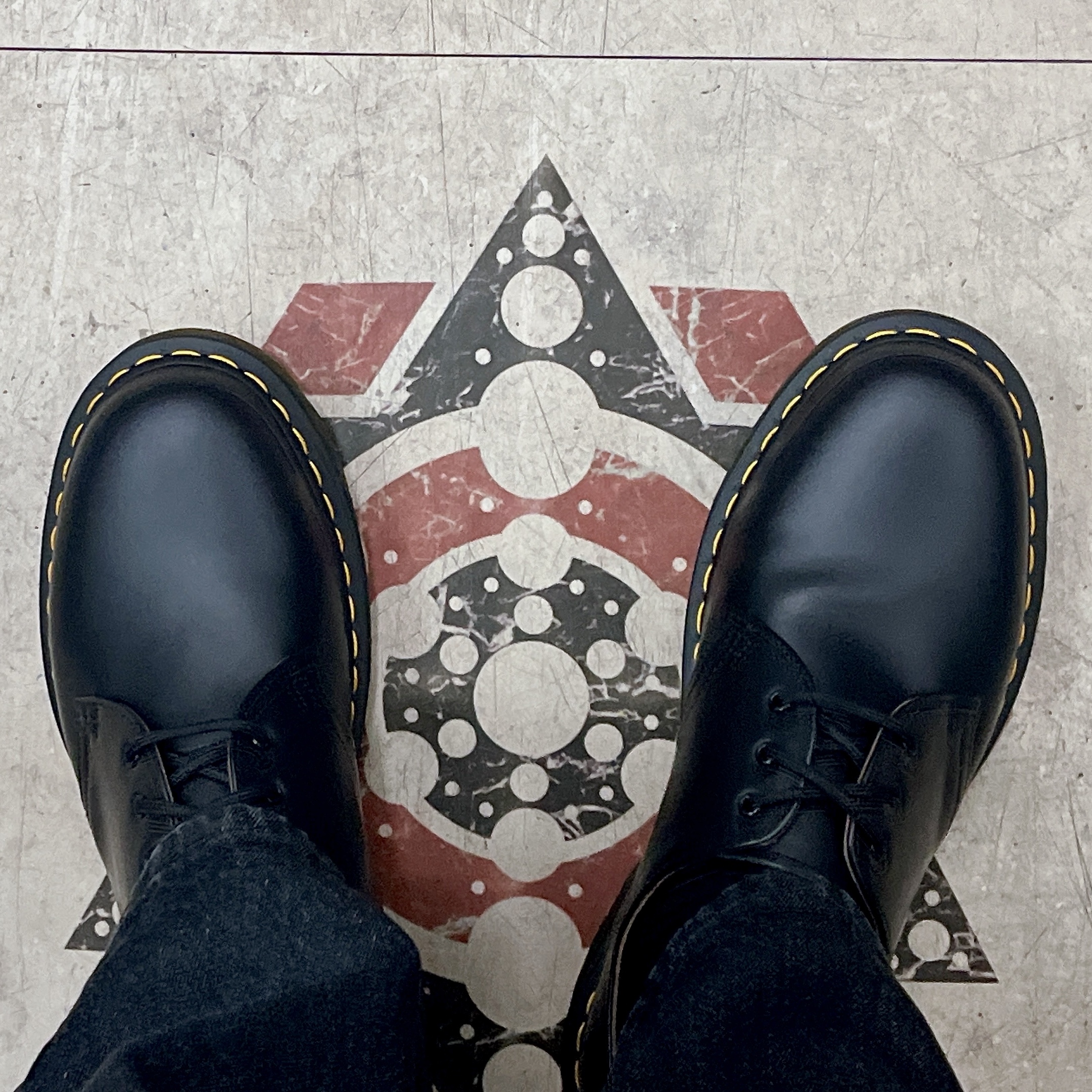Dr. Martens 1461 Smooth Black 착용 스타일