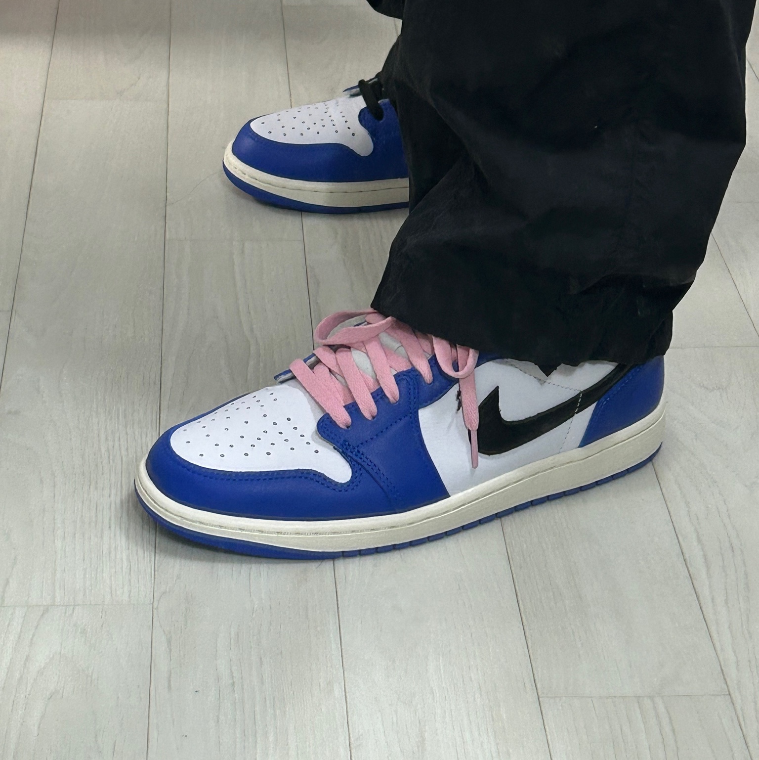 Jordan 1 Retro Low OG Game Royal 착용 스타일 - 1