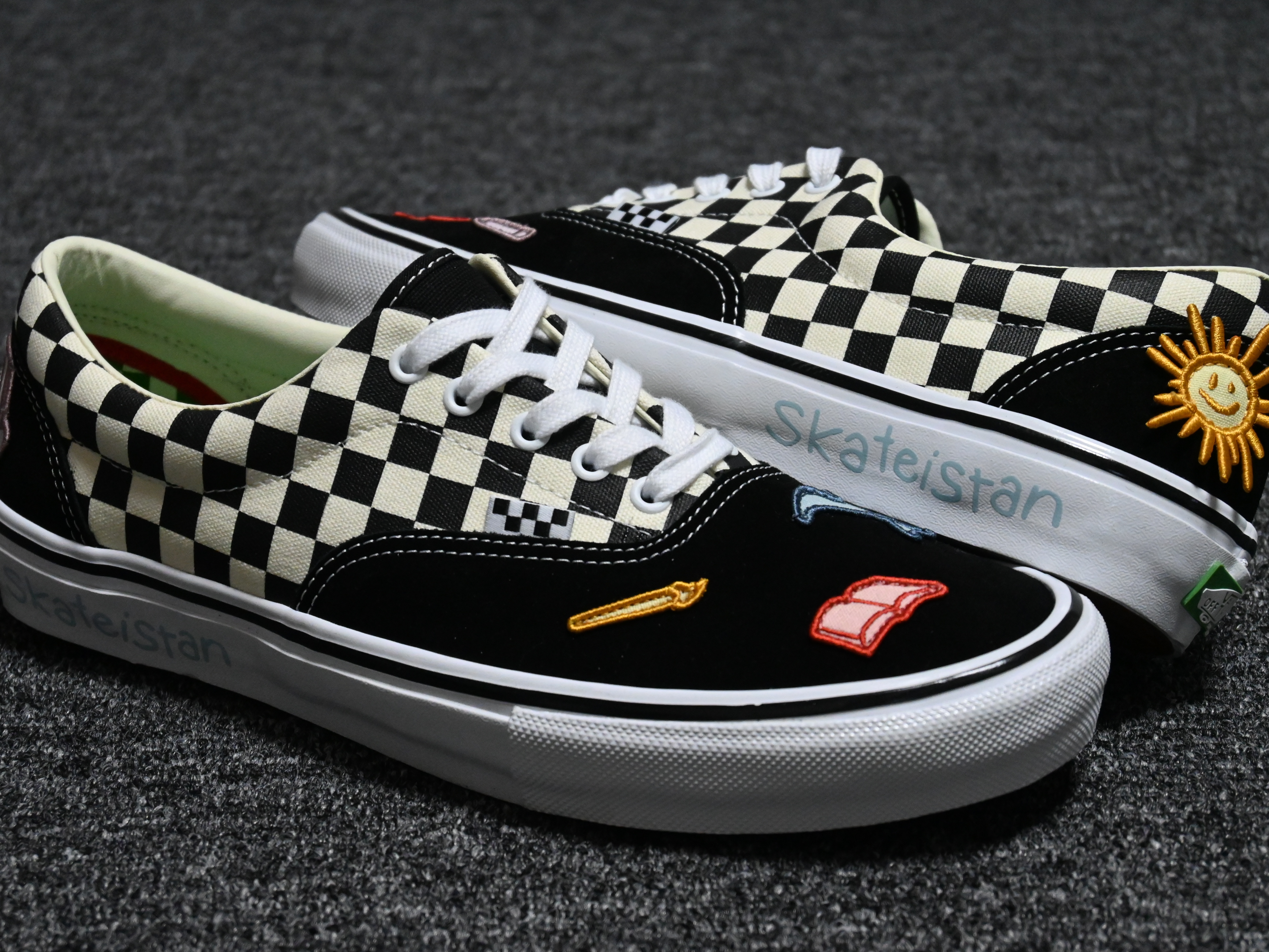 Vans Skate Era Black White 착용 스타일