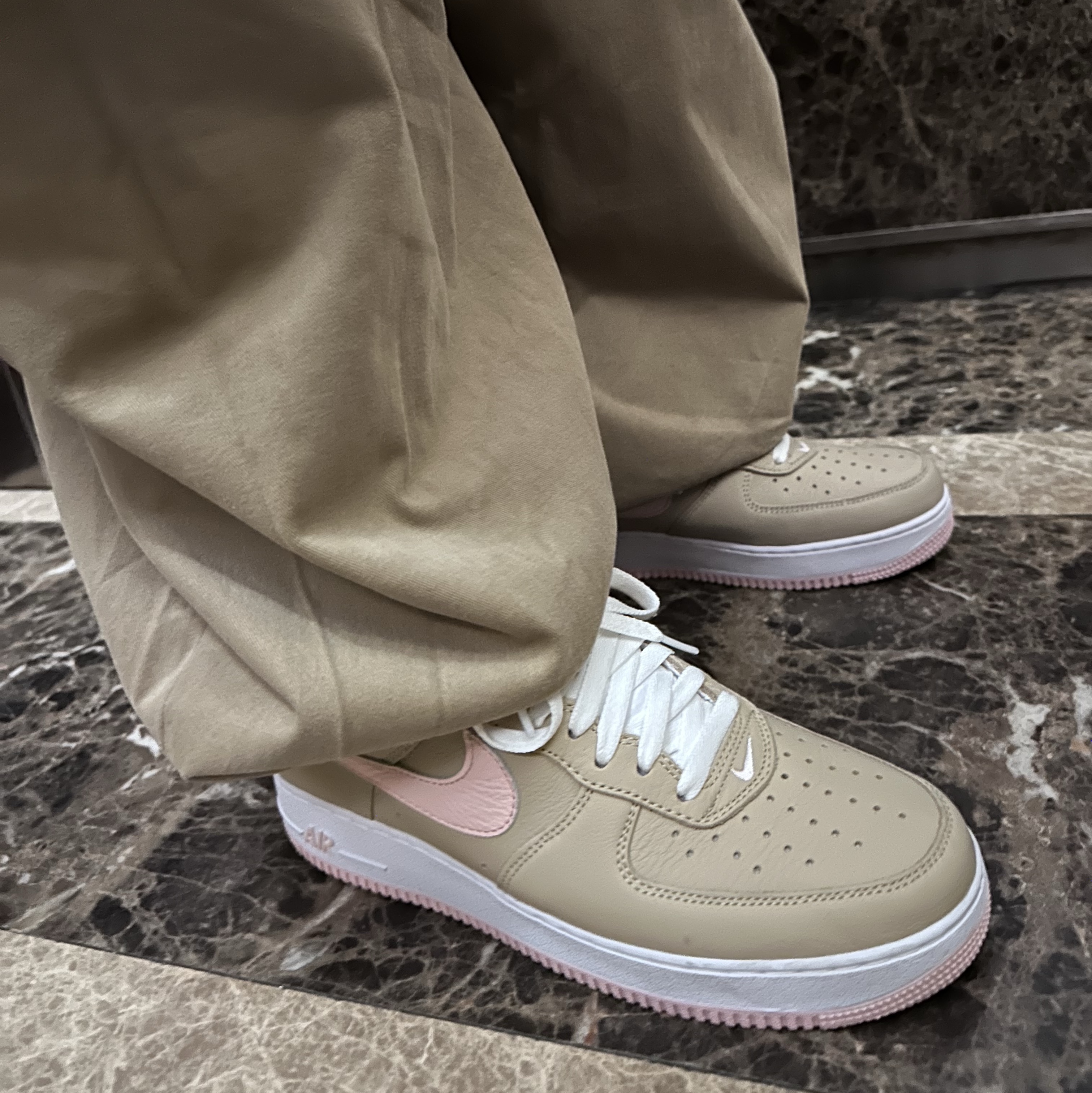 Nike Air Force 1 Low Linen 2024, Gentle Monster x Maison Margiela MM114 Black Clear 착용 스타일 - 2