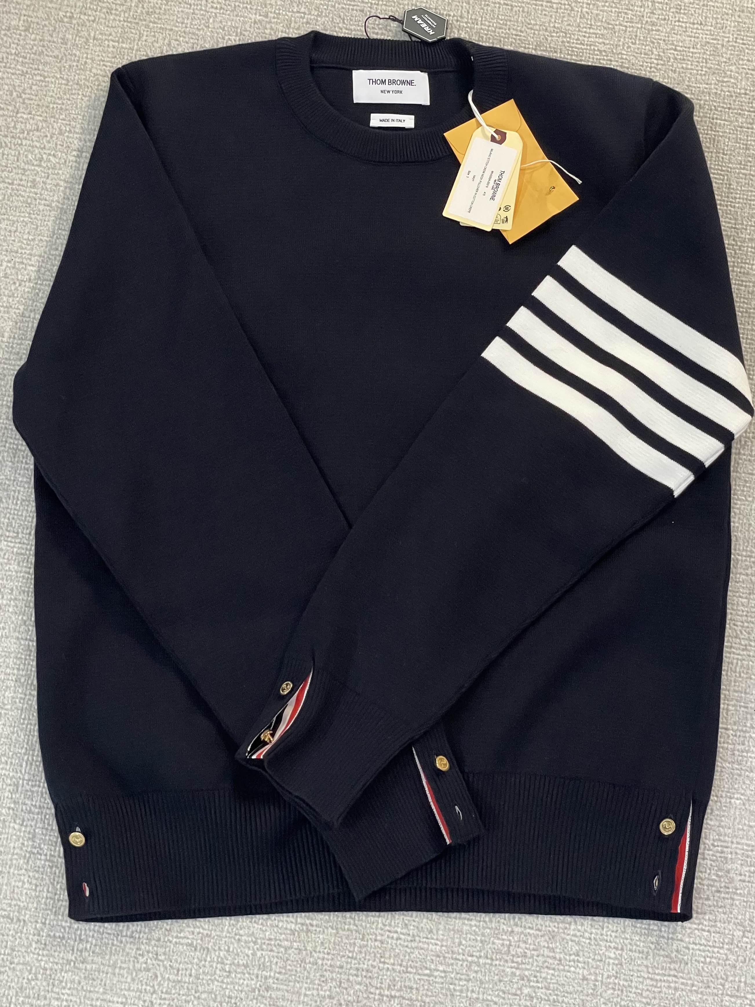 Thom Browne Milano Stitch 4-Bar Crewneck Pullover Knit Navy 착용 스타일
