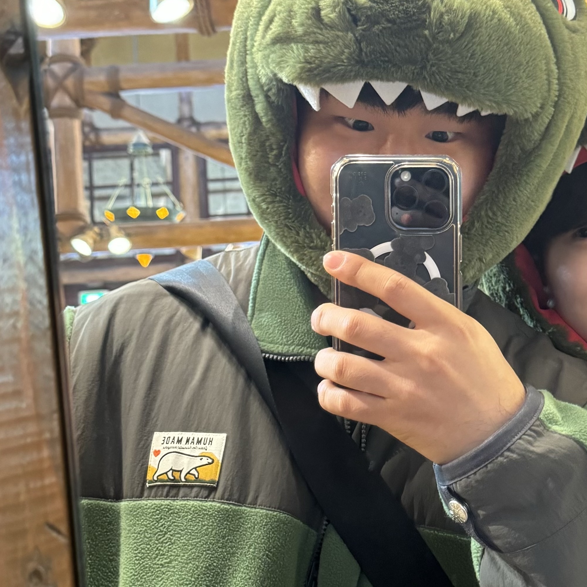 Human Made Fleece Jacket Green 착용 스타일 - 1
