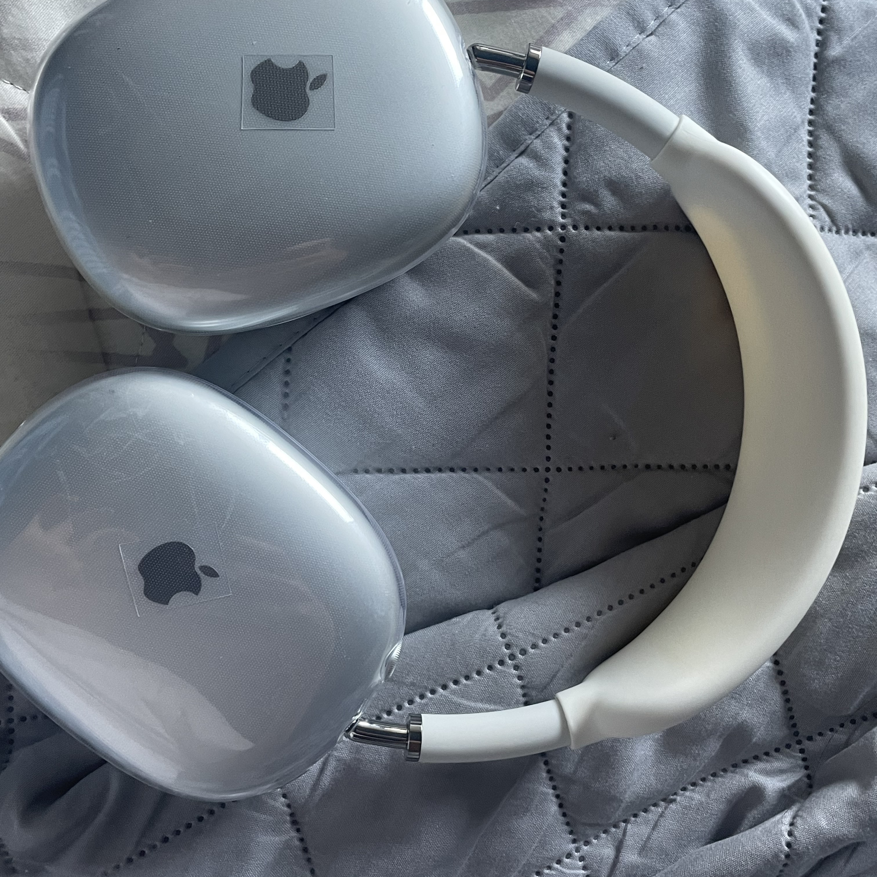 Apple AirPods Max Lightning Silver (Korean Ver.) 착용 스타일