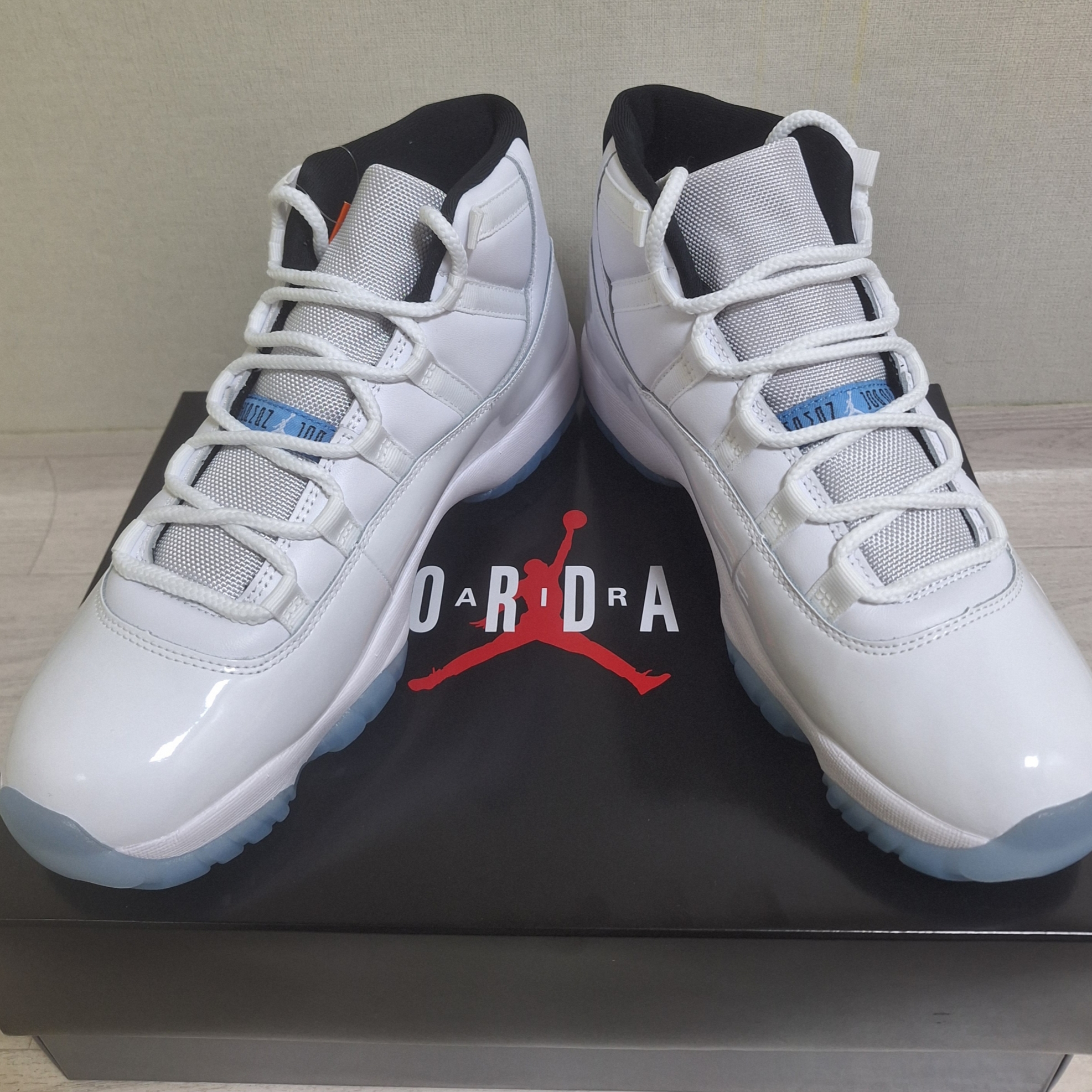 Jordan 11 Retro Legend Blue 2024 착용 스타일 - 1