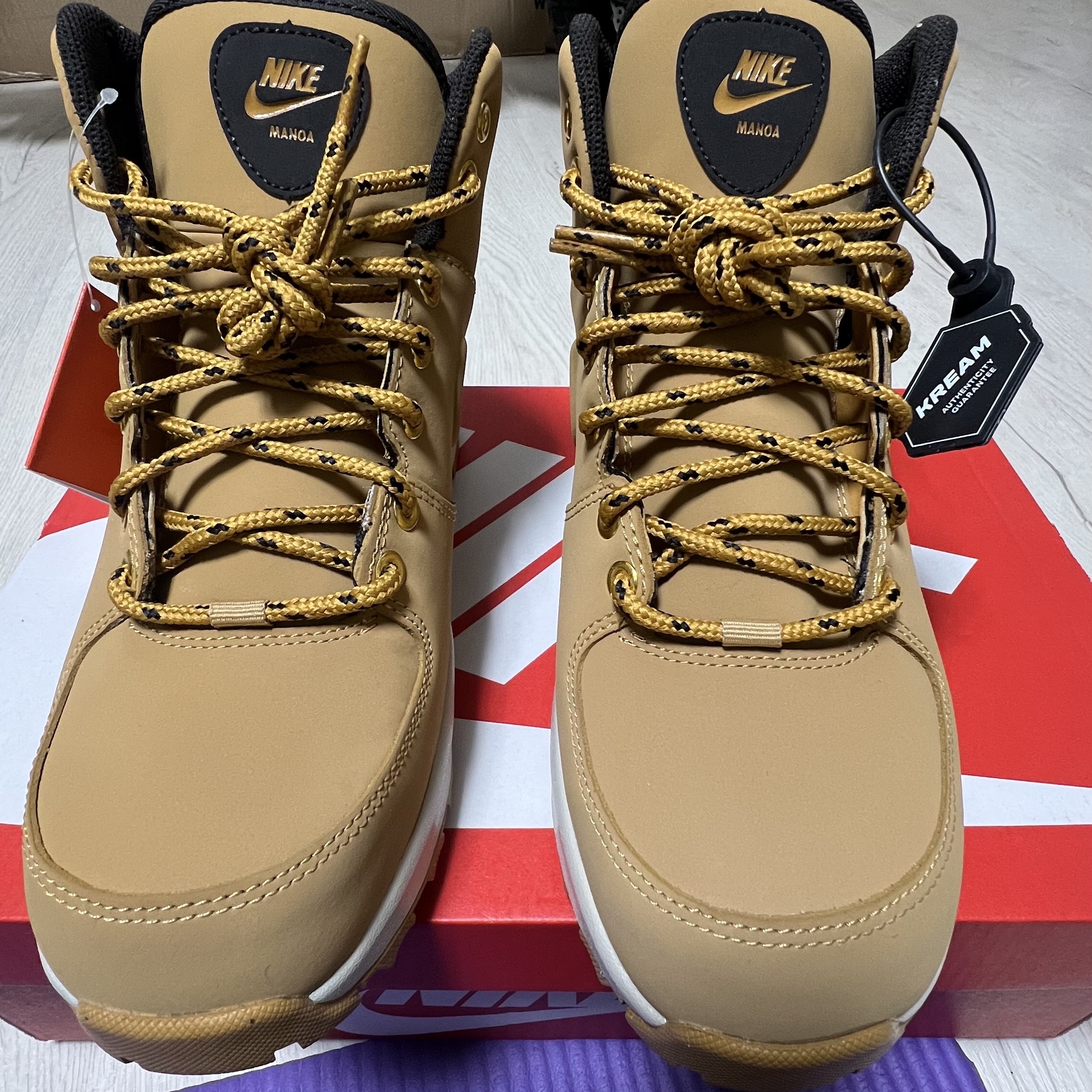 Nike Manoa Leather Haystack 착용 스타일 - 4