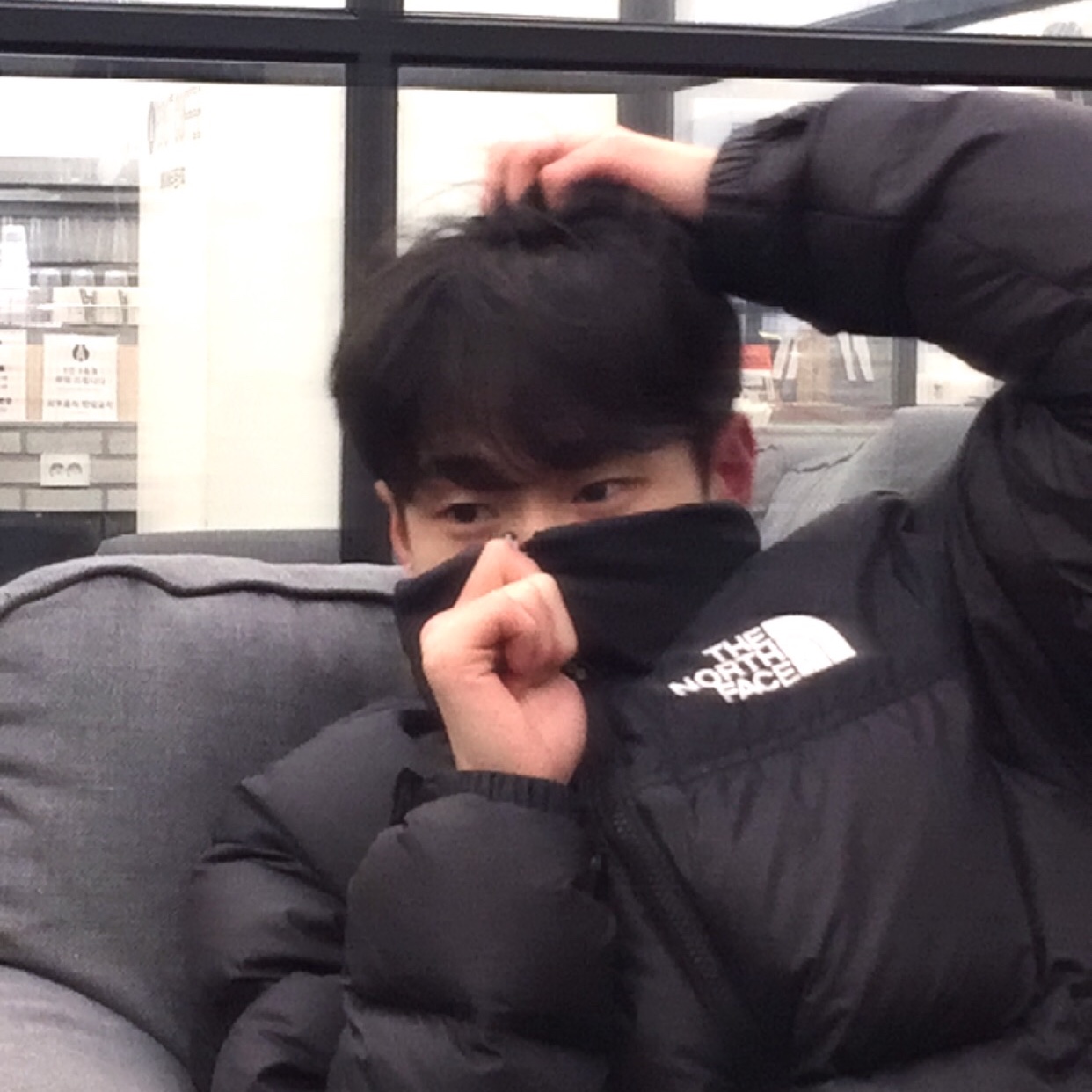 The North Face 1996 Eco Nuptse Jacket Black 착용 스타일