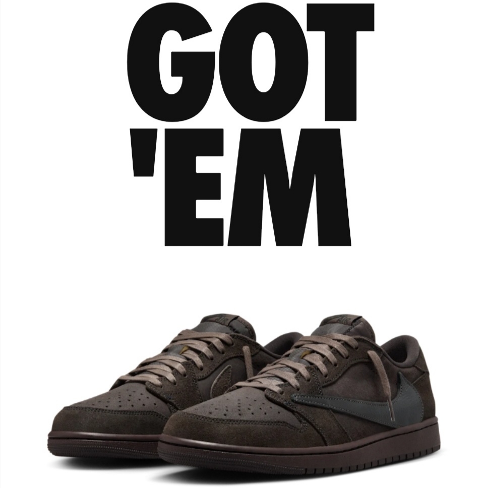 Jordan 1 x Travis Scott Retro Low OG SP Velvet Brown and Dark Mocha 착용 스타일