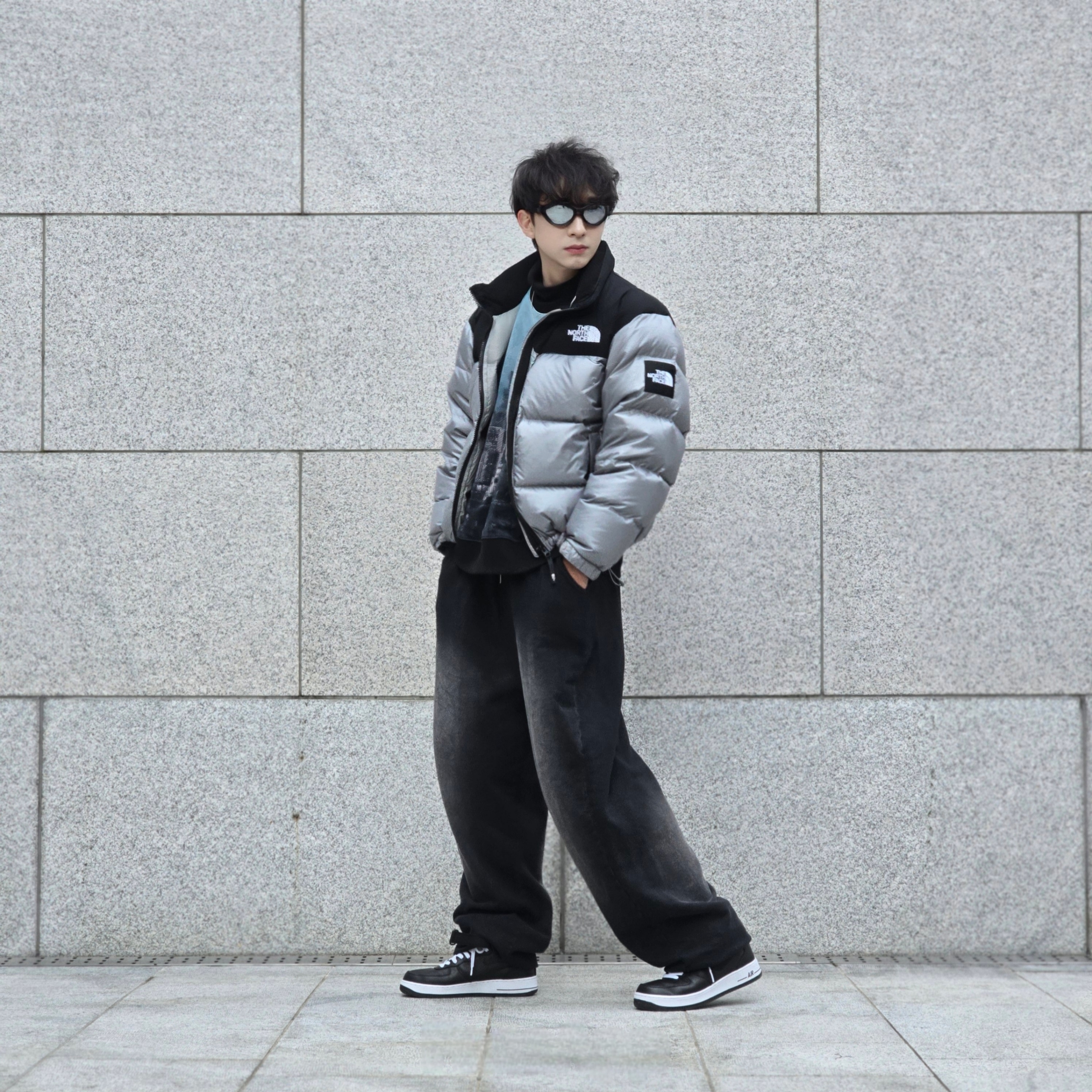 The North Face White Label Novelty Nuptse Down Jacket Heather Gray, Nike x Stussy Air Force 1 '07 Mid SP Black 착용 스타일 - 5