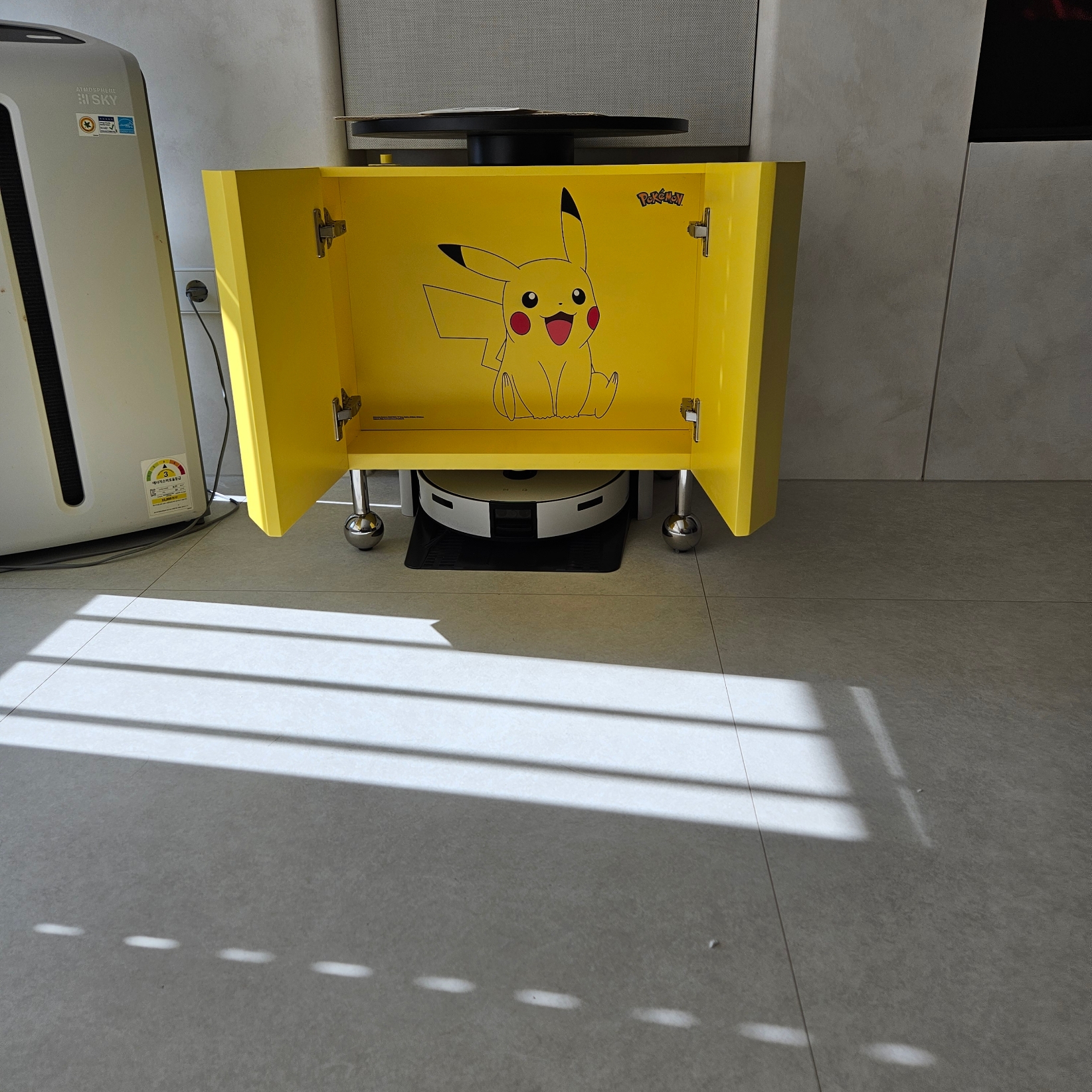 Samsung Bespoke AI Steam Pokémon Edition Pikachu ver. 착용 스타일