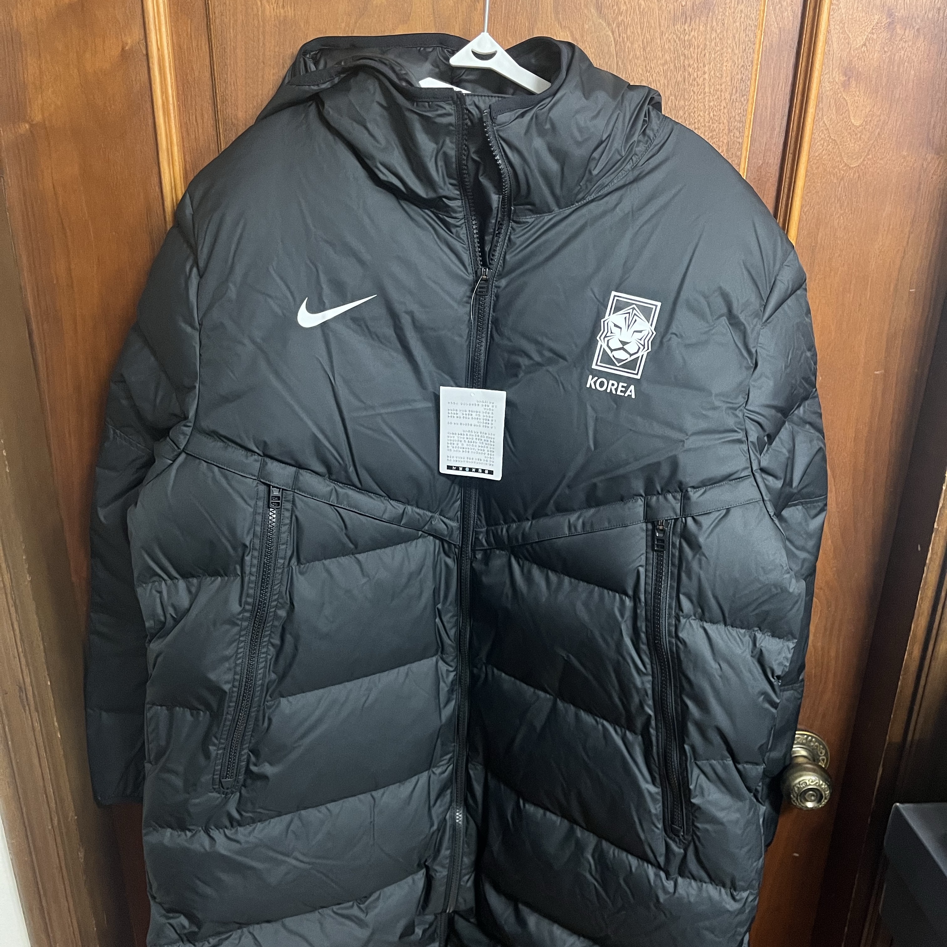 Nike Korea Strike Down Football Jacket Black White, Nike Korea Strike Storm-Fit Down Football Jacket Black 착용 스타일