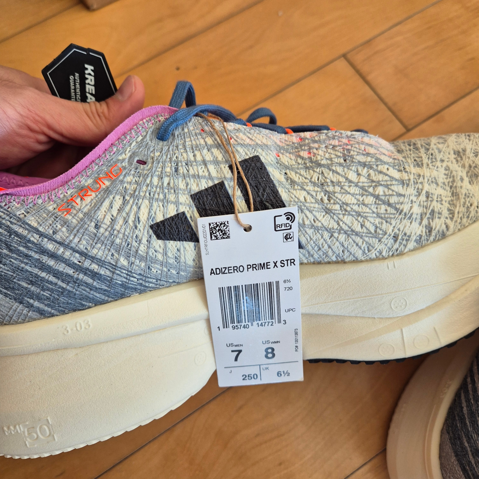 Adidas Adizero Prime X Strung Off White Legend Ink 착용 스타일