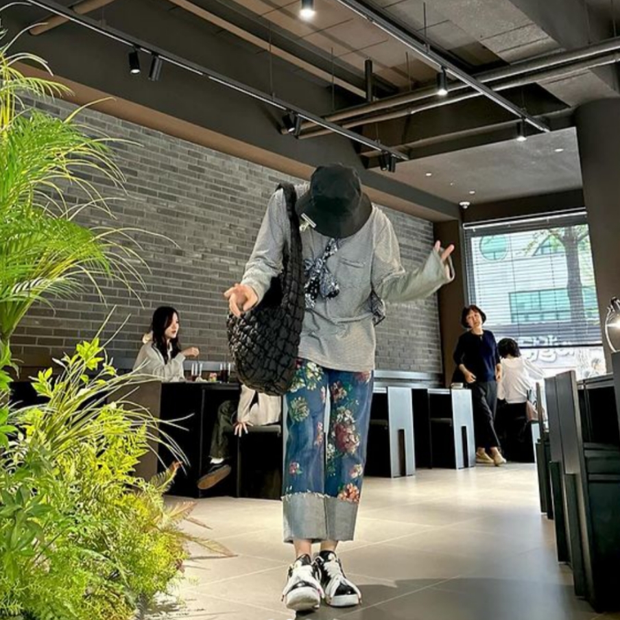 Nike x Peaceminusone Air Force 1 Low Para-Noise, Peaceminusone Canvas Bucket Hat #1 Black 착용 스타일 - 2