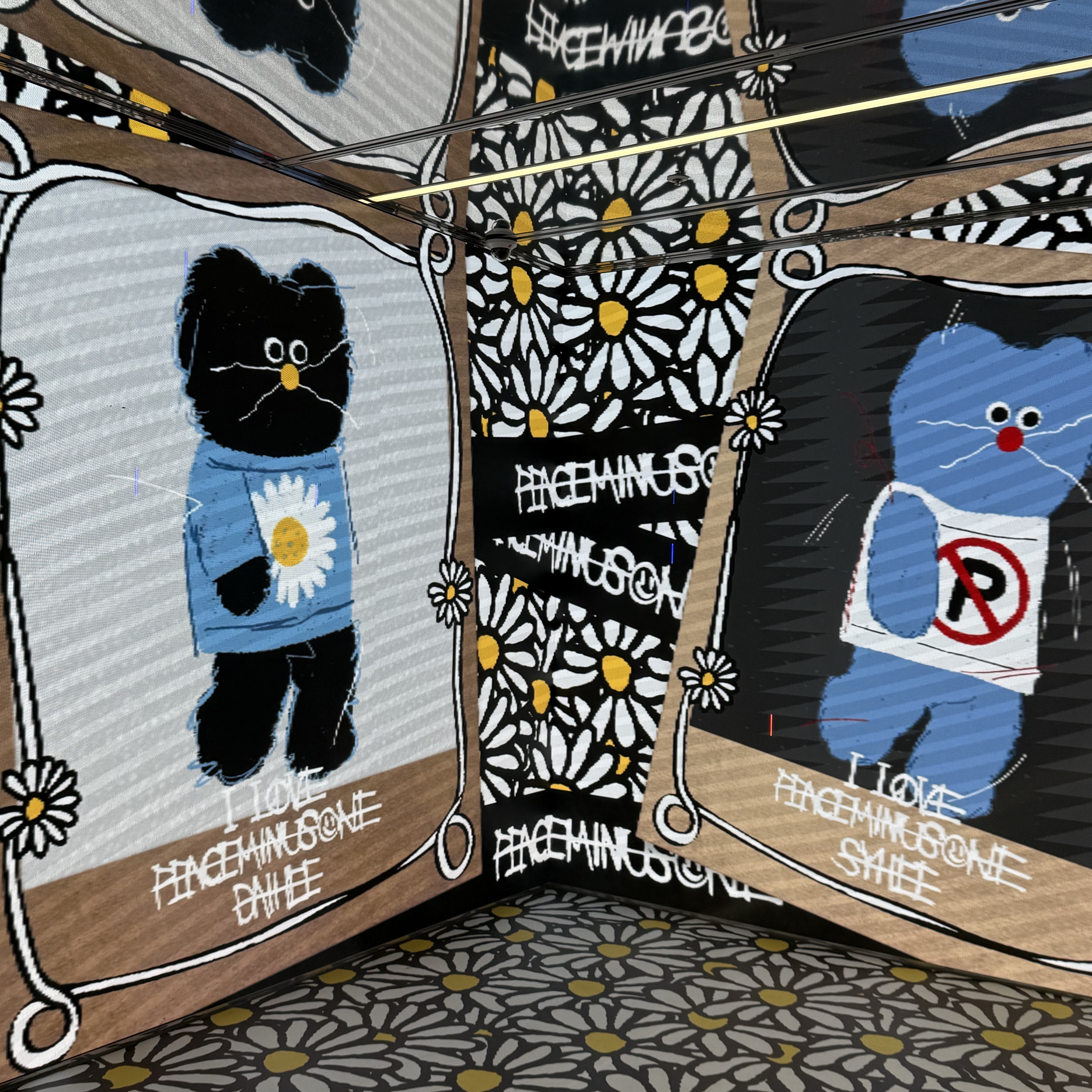 Monamhee x Peaceminusone Daihee Plush Keyring, Monamhee x Peaceminusone Syhee Plush Keyring 착용 스타일 - 2