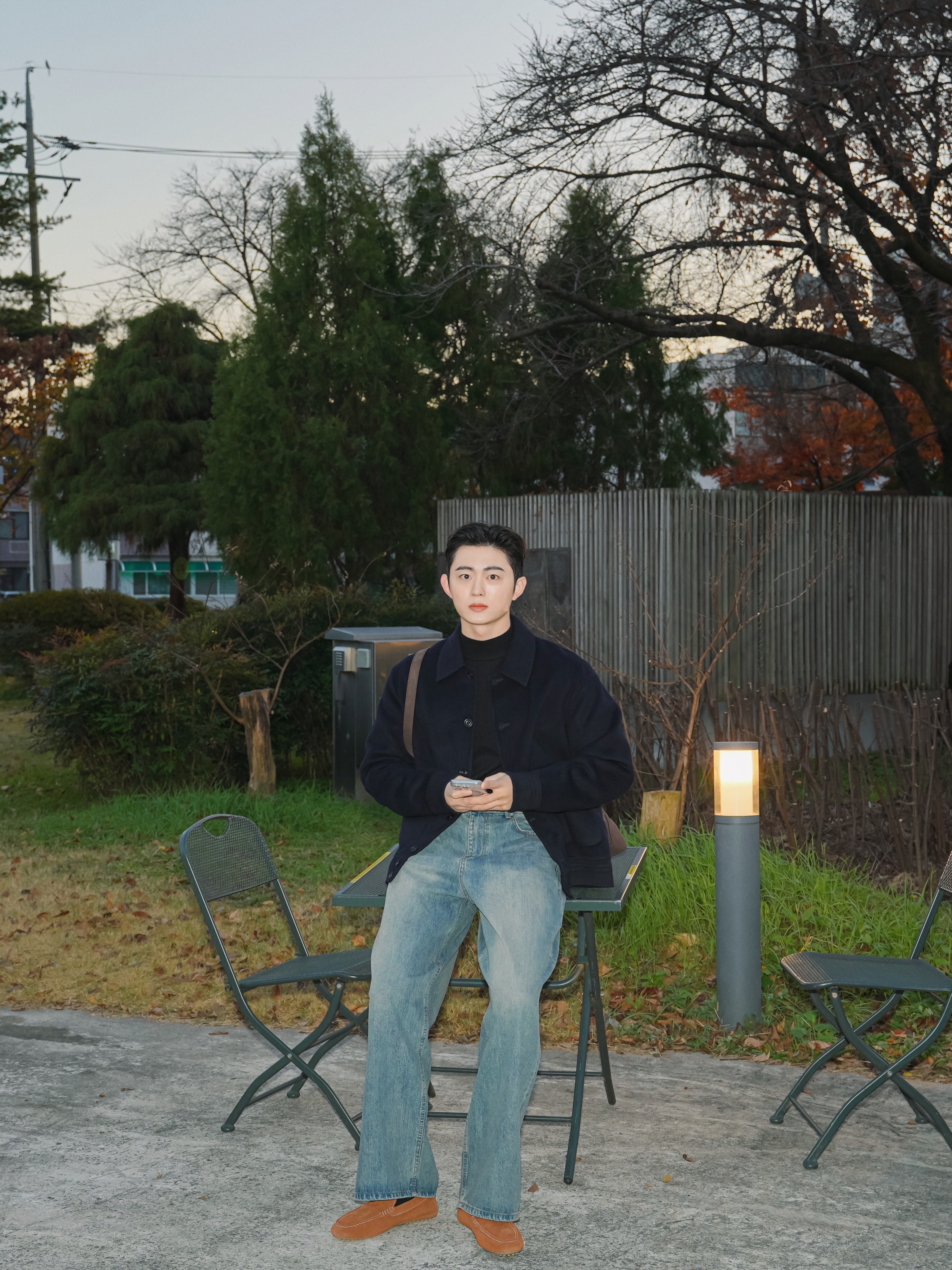DIVEIN Loosed Wide Denim Pants Washed Blue 착용 스타일 - 1