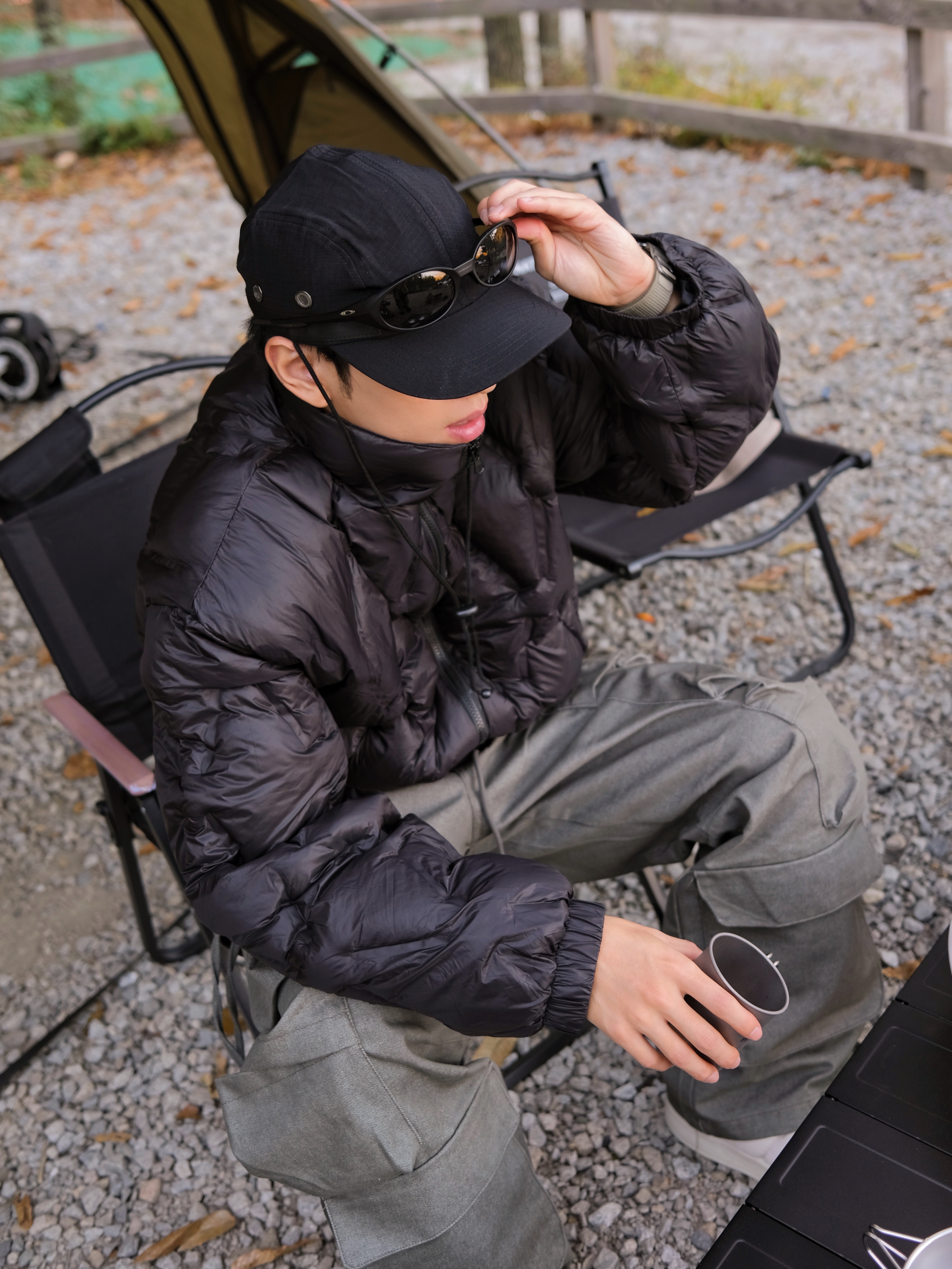 Oakley Eye Jacket Redux Matte Black Frame Prizm Grey Lenses High Bridge Fit 착용 스타일 - 7