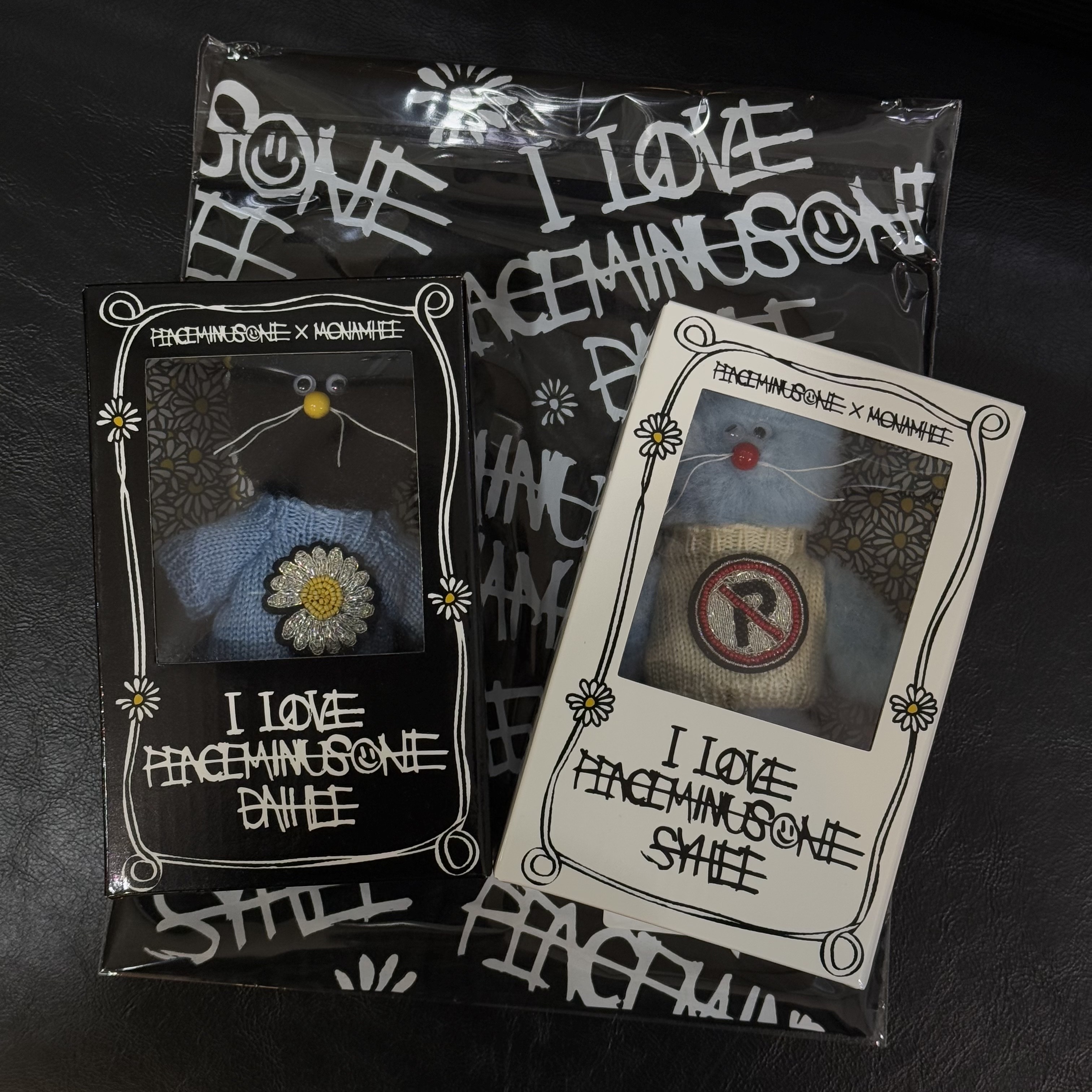 Monamhee x Peaceminusone Syhee Plush Keyring, Monamhee x Peaceminusone Daihee Plush Keyring 착용 스타일