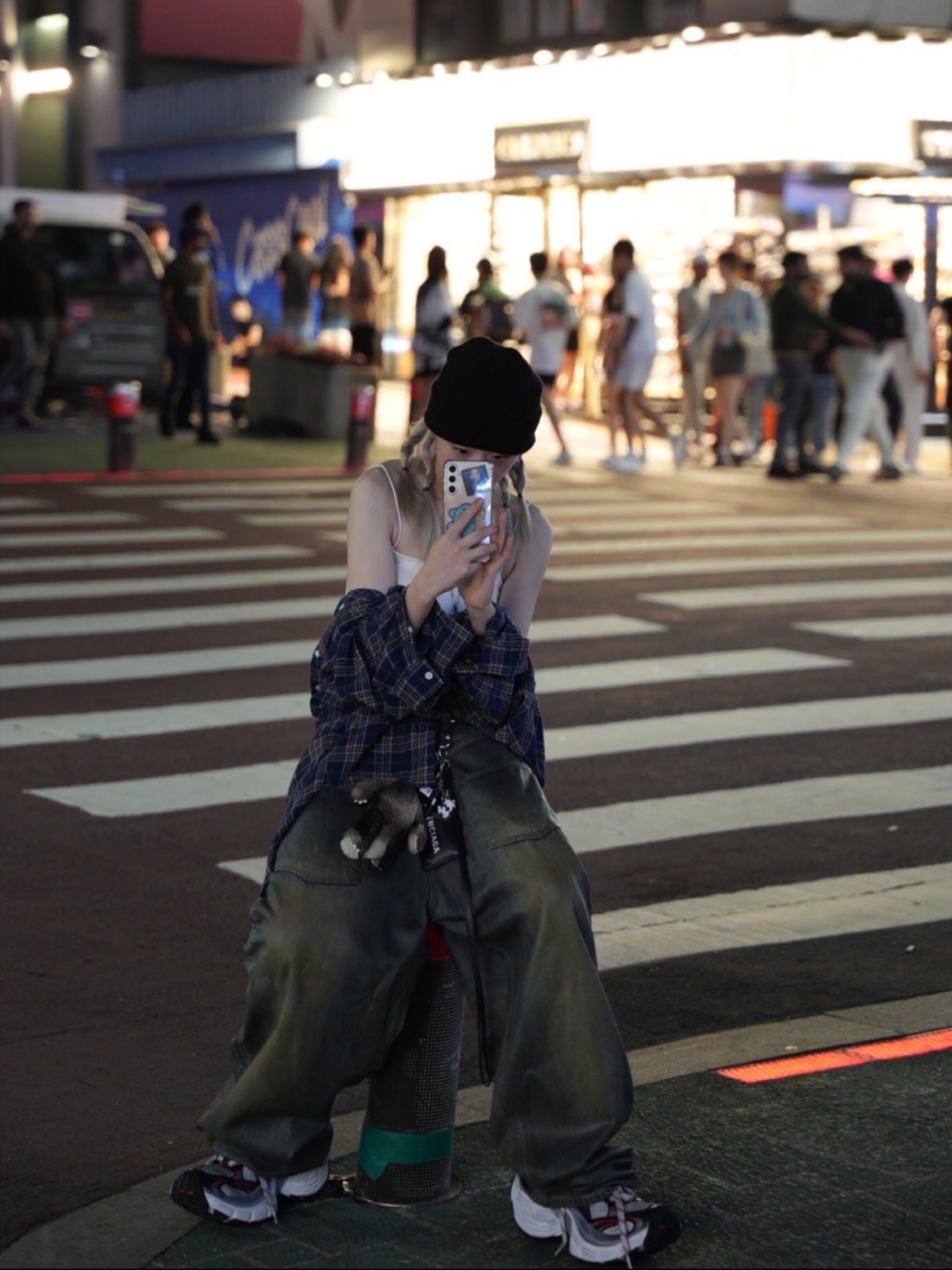 Project G/R Coated Backward Denim Blue, Balenciaga 10XL Sneakers Grey White Red 착용 스타일 - 3
