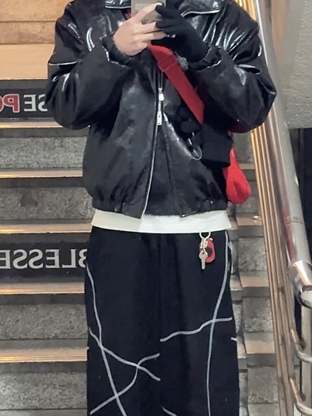 Casetify x Matin Kim iPhone Letter Magsafe Mirror Case Silver, Supreme Woven Shoulder Bag Red - 23SS 착용 스타일