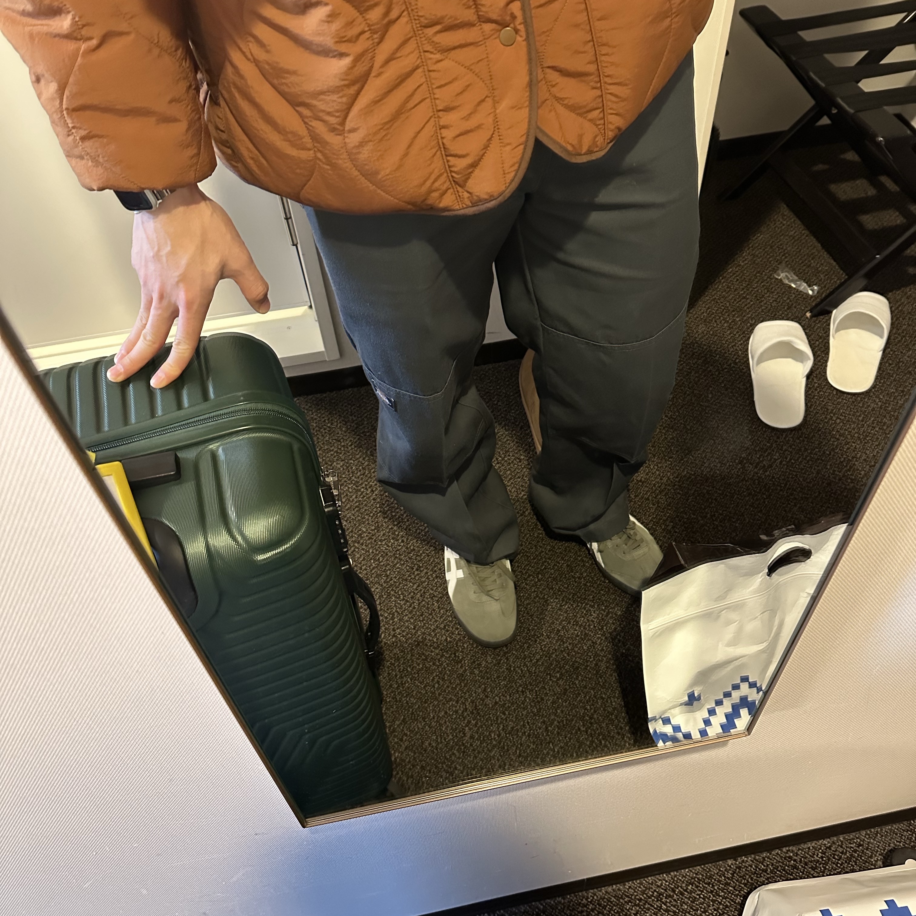 Onitsuka Tiger Tokuten Burnt Green 착용 스타일 - 2