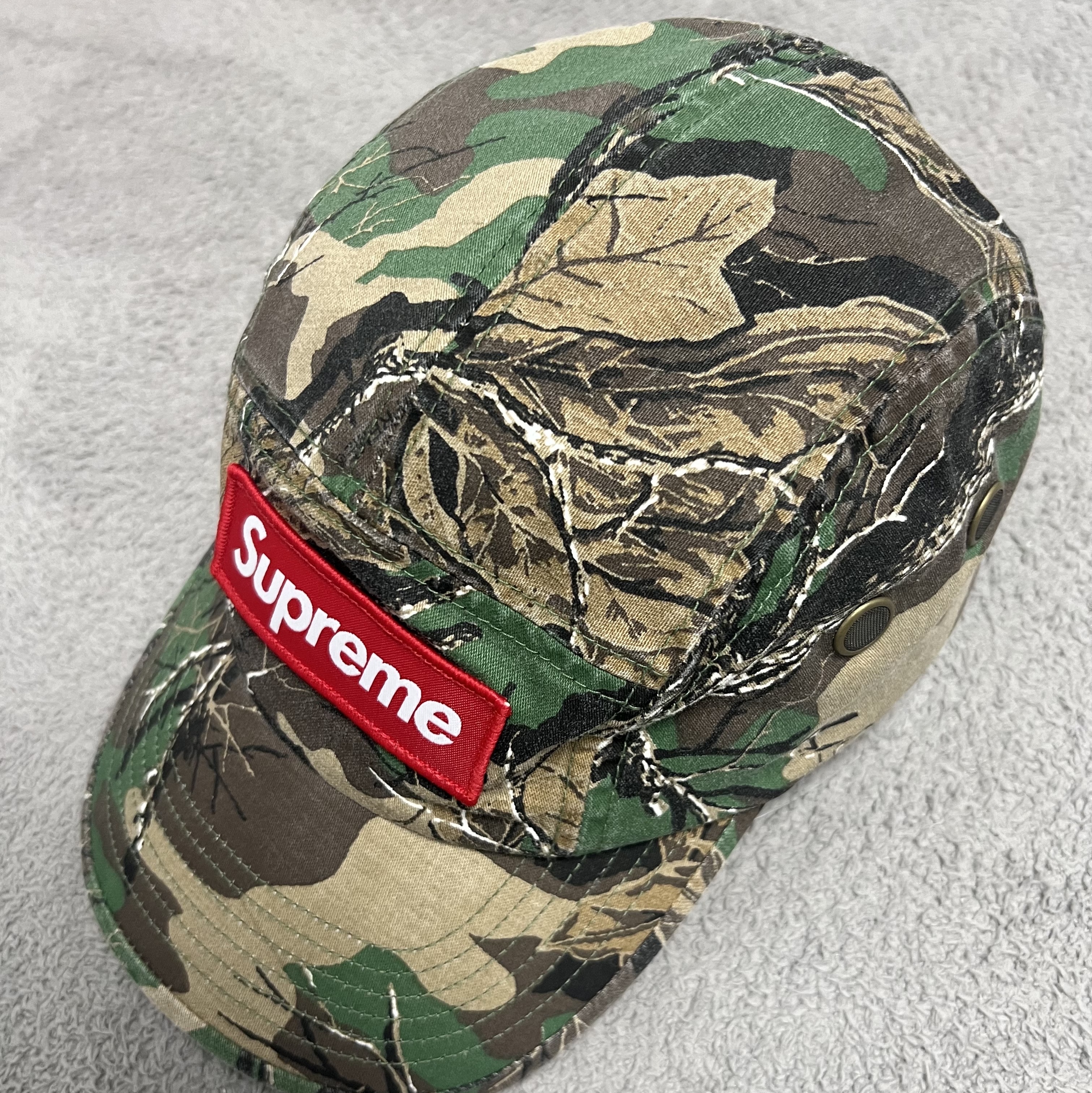 Supreme Military Camp Cap Branch Olive Camo - 22FW 착용 스타일