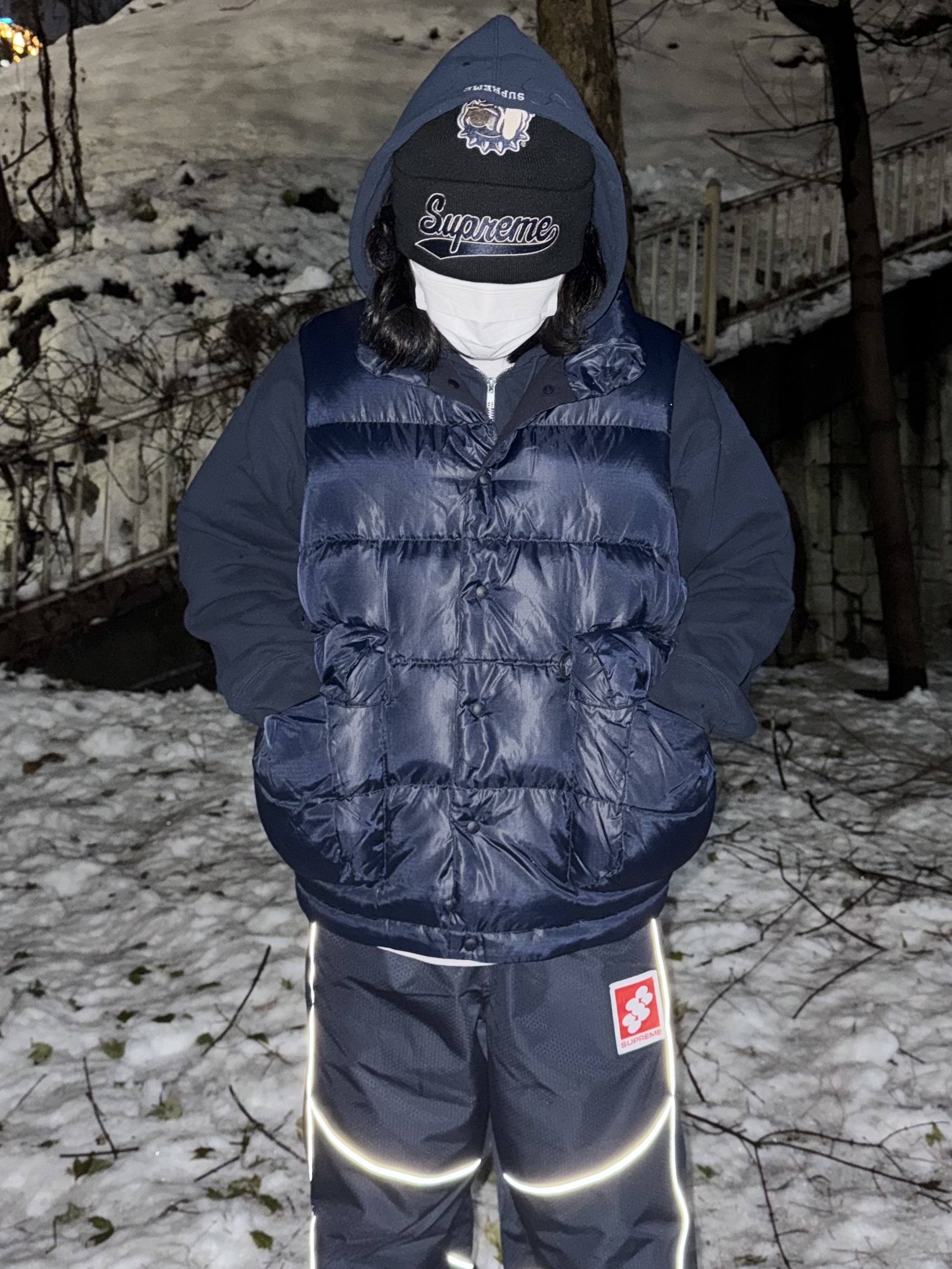 Supreme x Kate Moss Fleece Jacket Natural - 24FW, Hysteric Glamour Guitar Girl Mesh Cap Black 착용 스타일 - 3