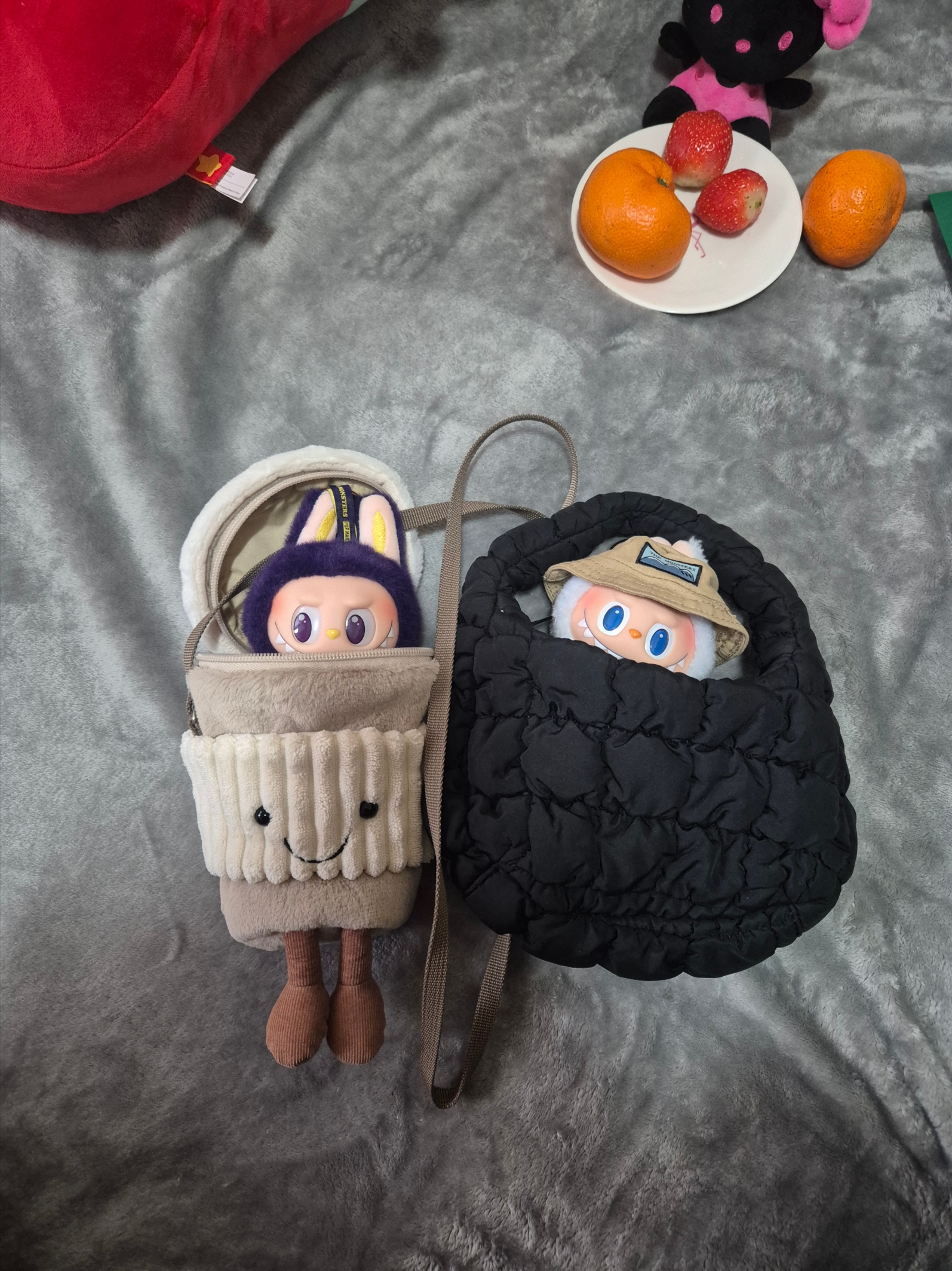 Pop Mart Labubu x Pronounce Lucky Fairy Toy Keyring, Pop Mart Fall In Wild Labubu Series Toy Keyring 착용 스타일