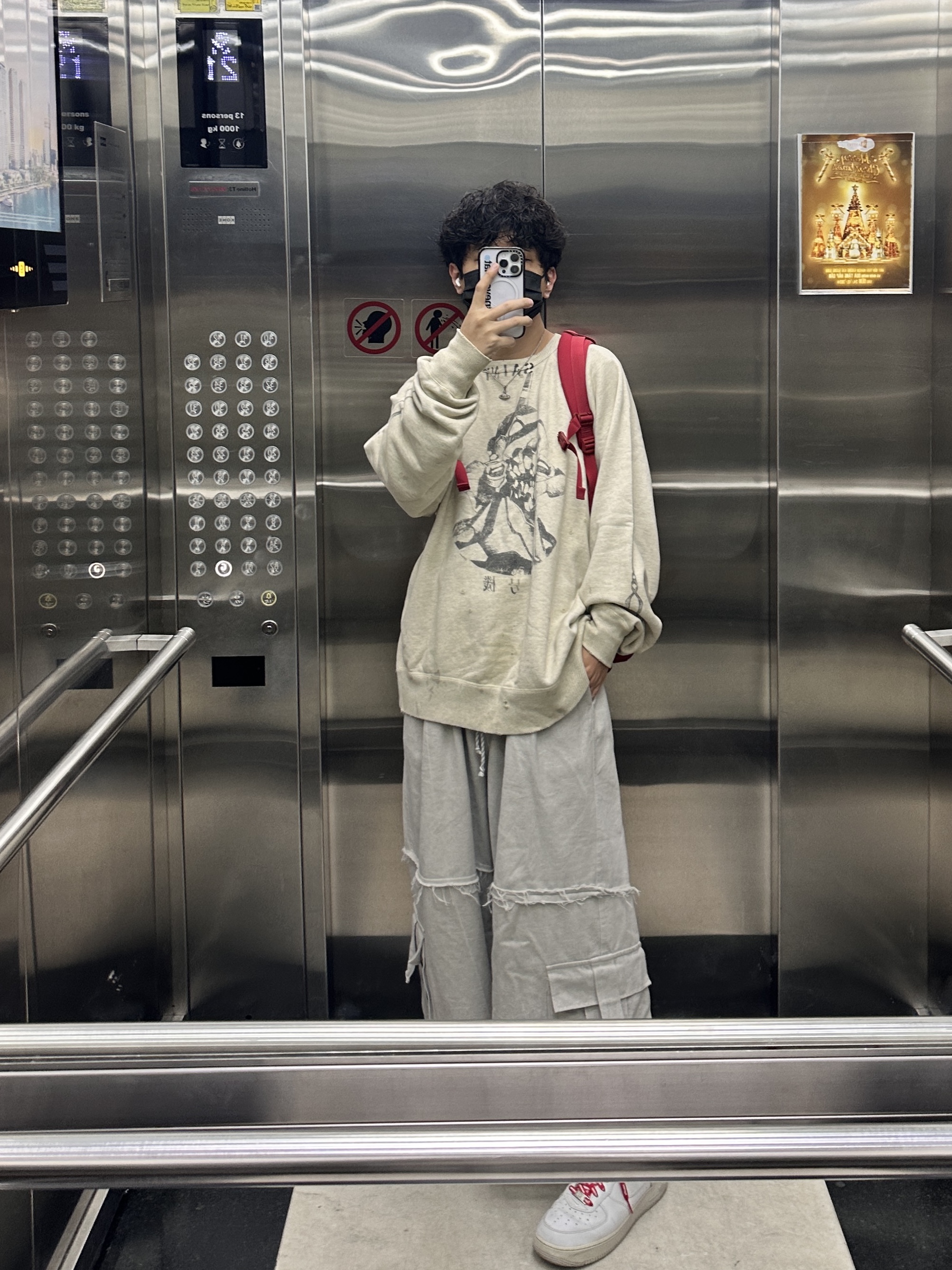 Nike x Supreme Air Force 1 Low White, Supreme Field Backpack Red - 23SS 착용 스타일