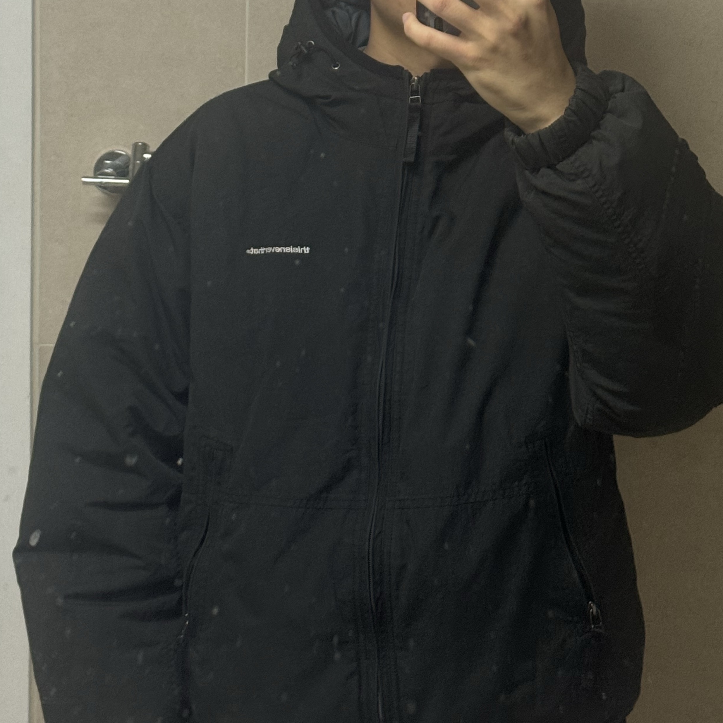 Thisisneverthat Washed Down Puffer Jacket Black 착용 스타일